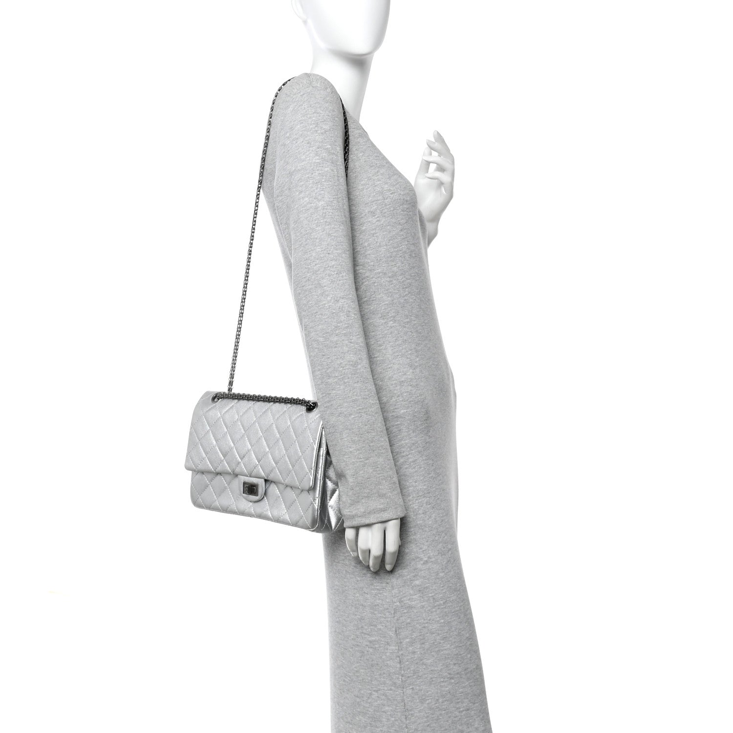 Chanel Metallic Lambskin Quilted 2.55 Reissue 226 Flap Silver 2 of 10