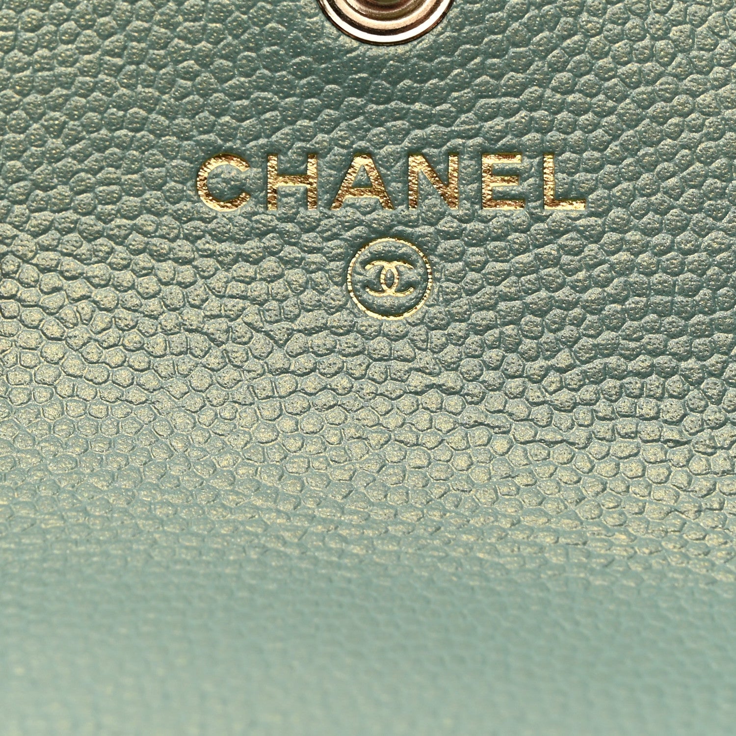 Chanel Iridescent Caviar Quilted Pearl On Top Coin Purse With Chain Light Green 4 of 8