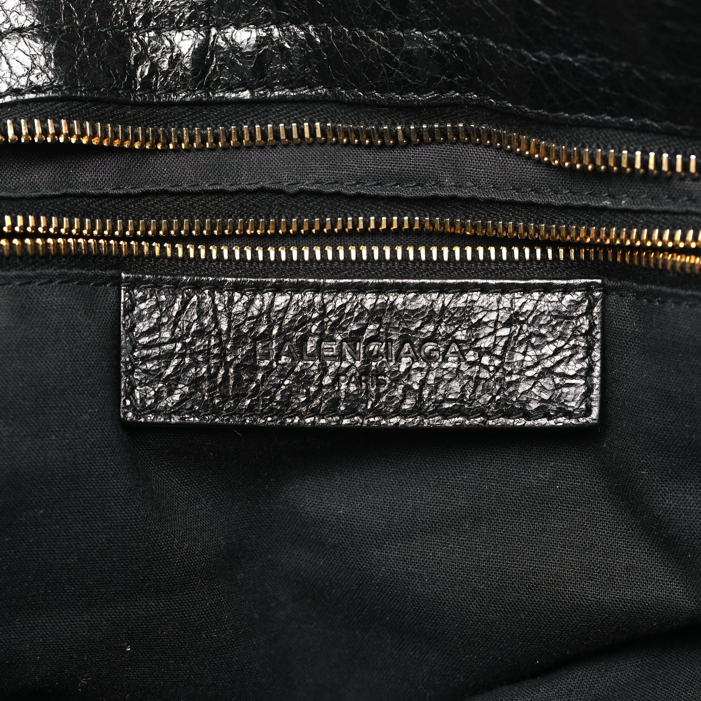 Agneau Giant 12 Gold Hardware City Black