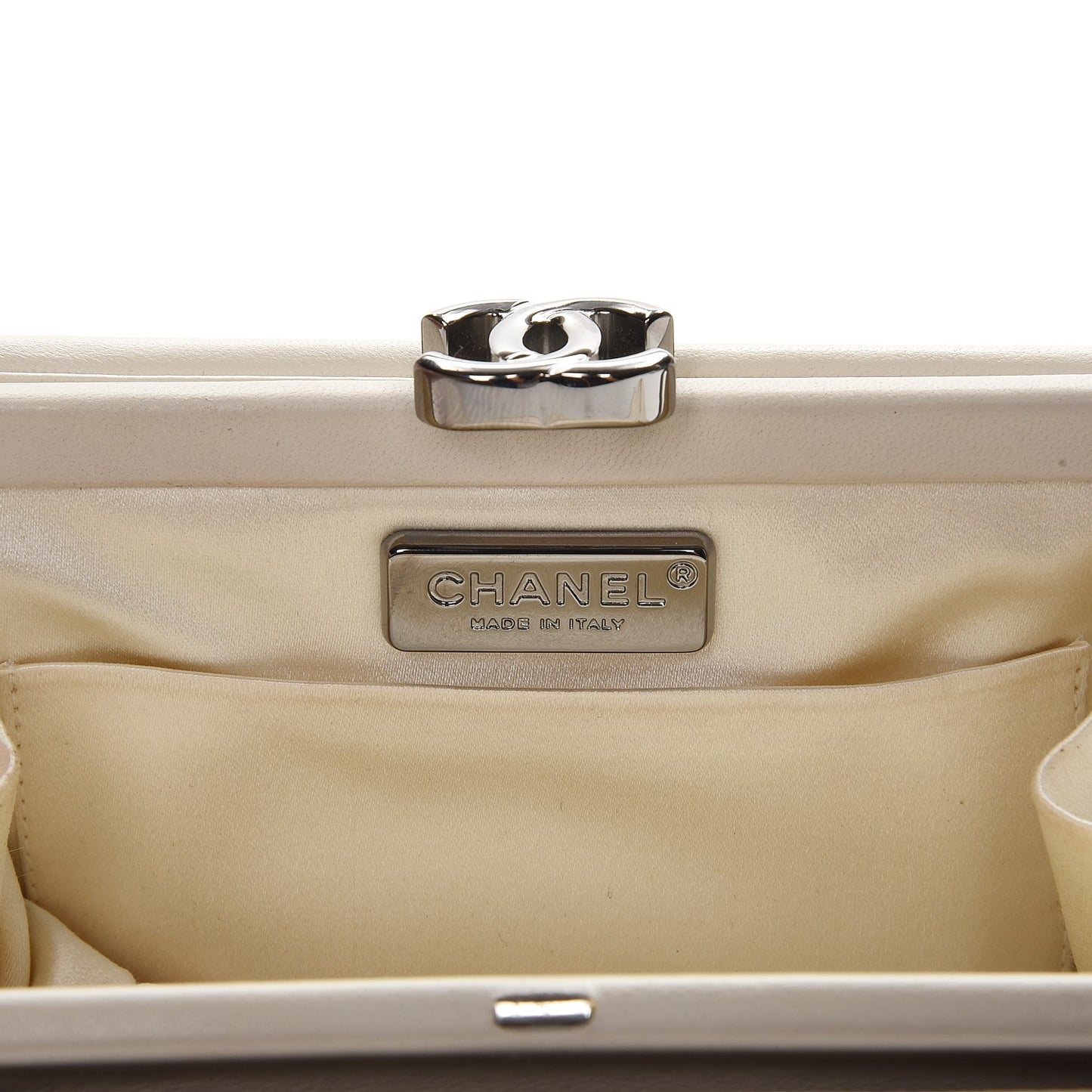 Lambskin Swivel Frame Clutch White