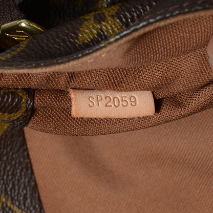 Louis Vuitton Monogram Trotteur Beaubourg 7 of 7