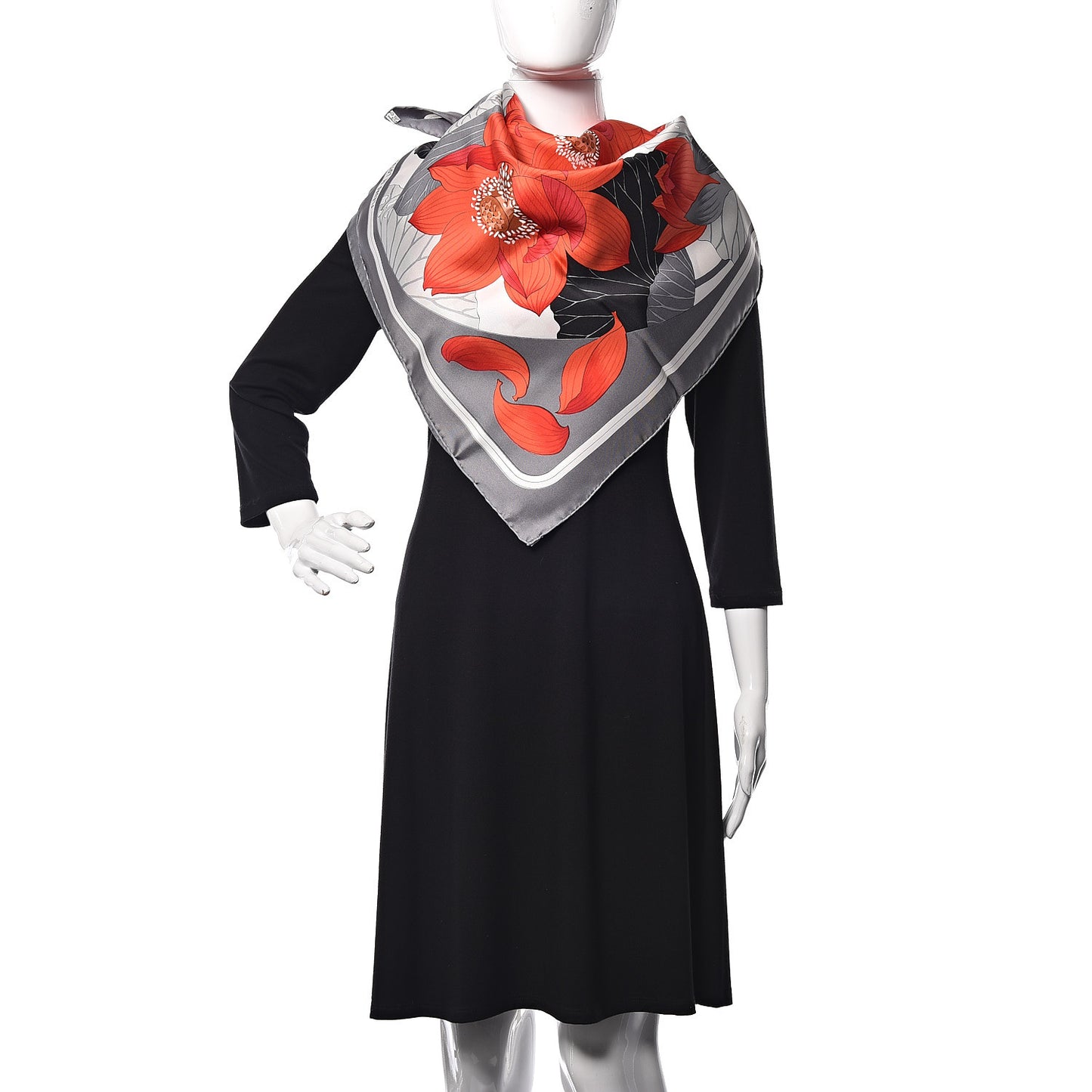 Silk Fleurs de Lotus Scarf 90