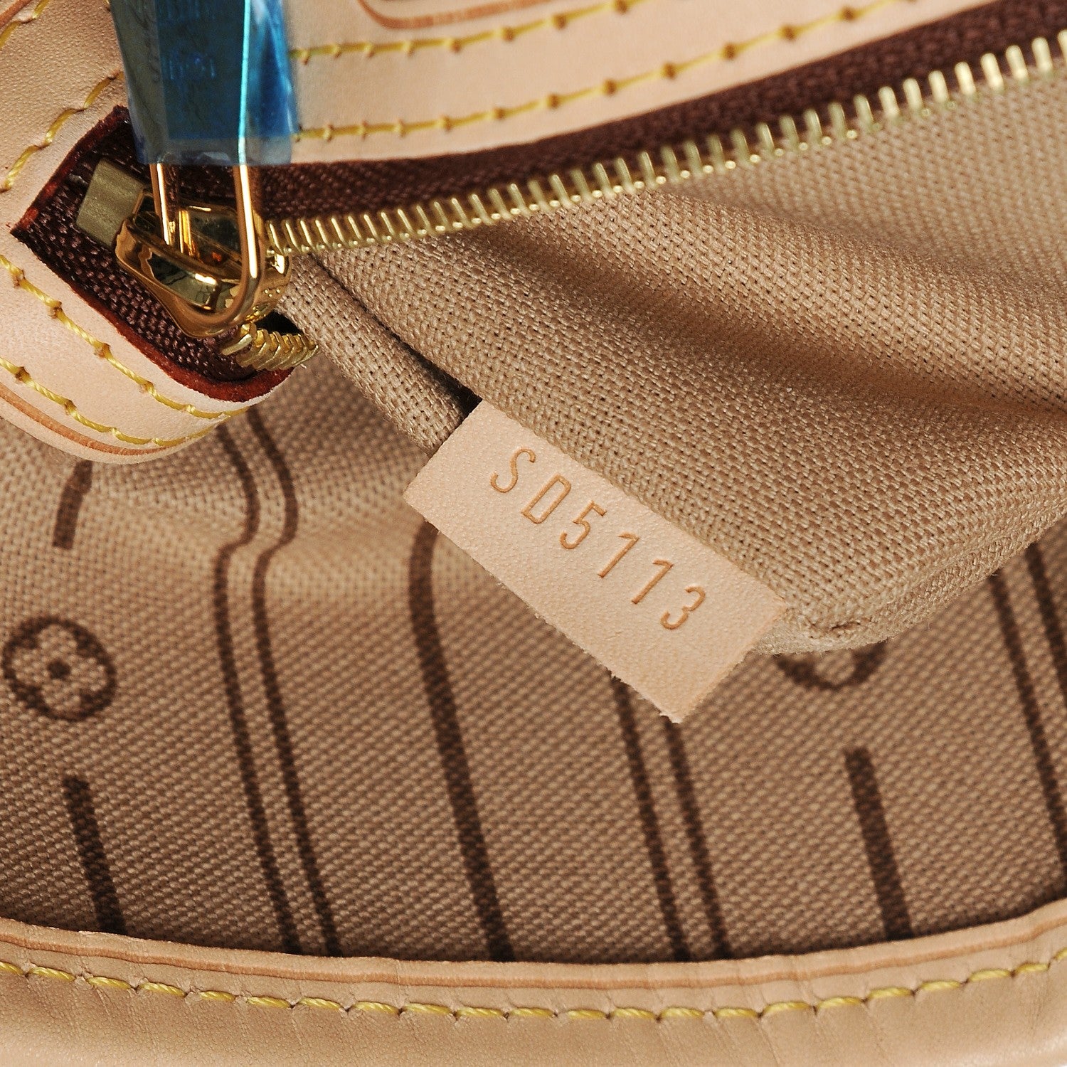 Louis Vuitton Monogram Delightful MM 8 of 9