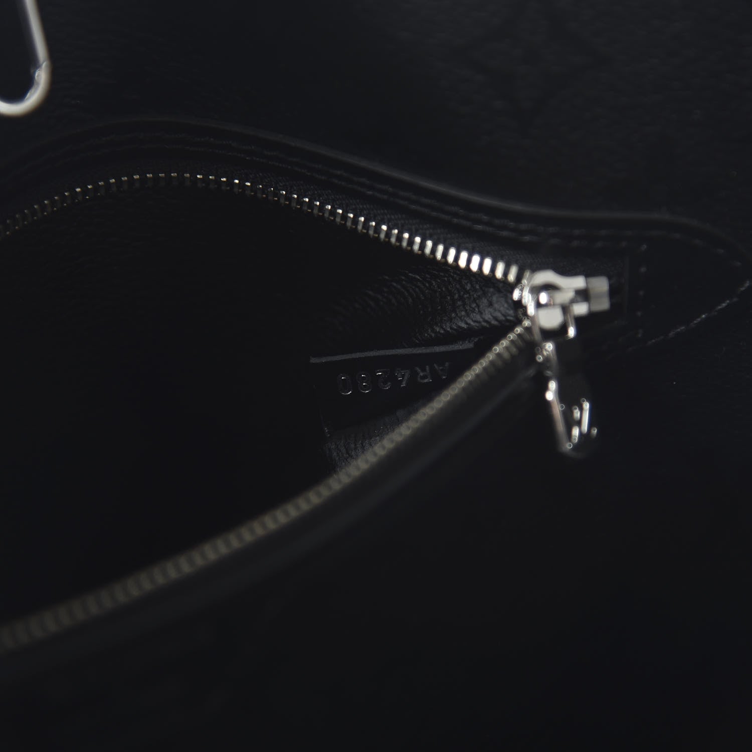 Louis Vuitton X UF Tufted Monogram Neverfull MM Black White 9 of 11