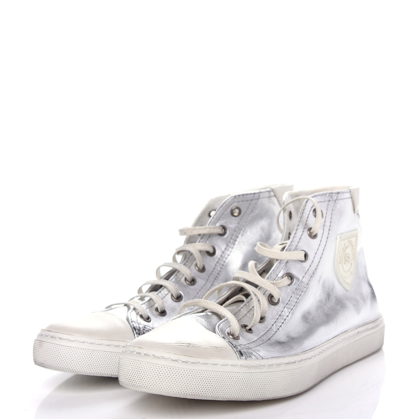 Distressed Calfskin Bedford Logo-Appliqued Hightop Sneakers 40 Argento Cream White