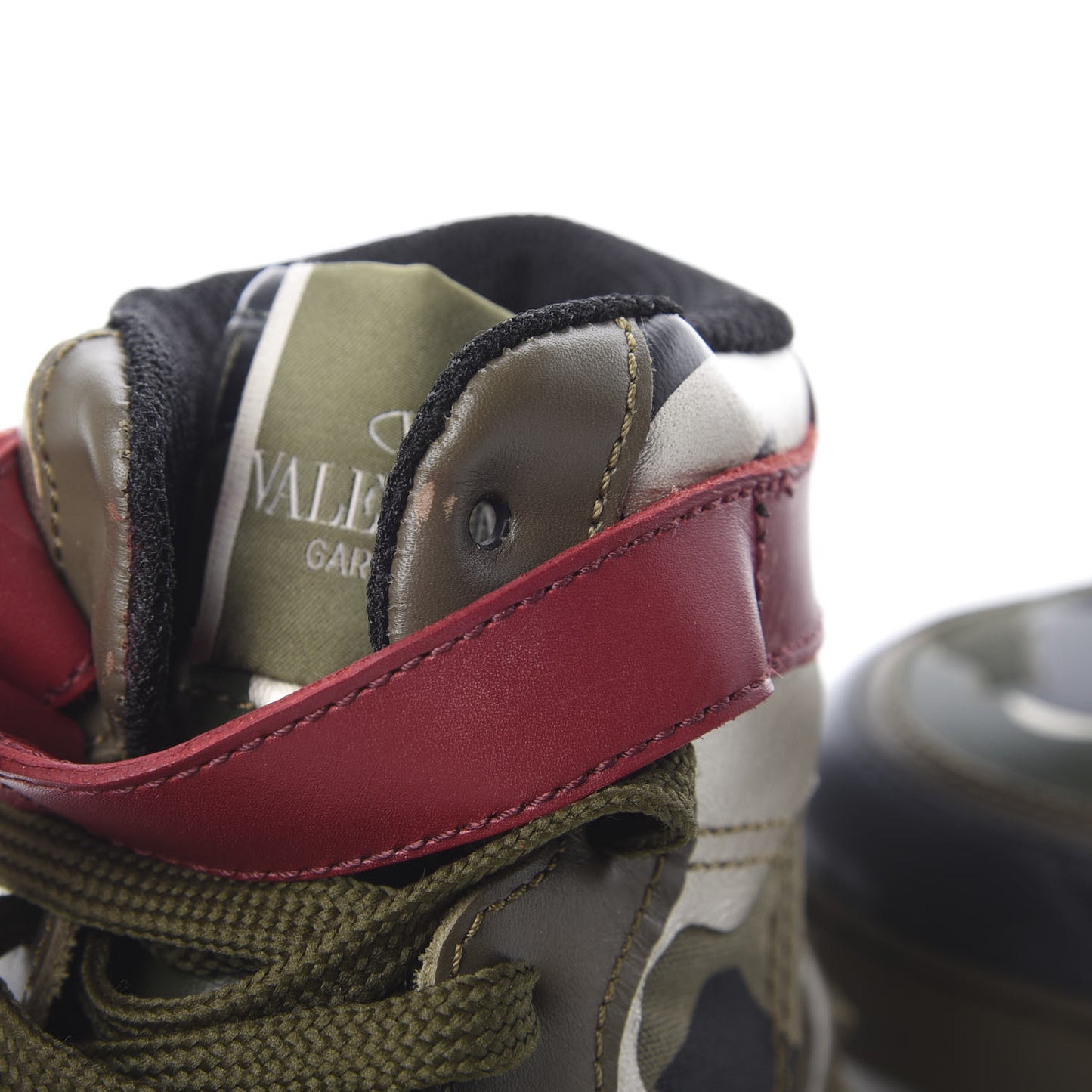Calfskin Canvas Camouflage Rockstud Rock Be Sneakers 38 Olive