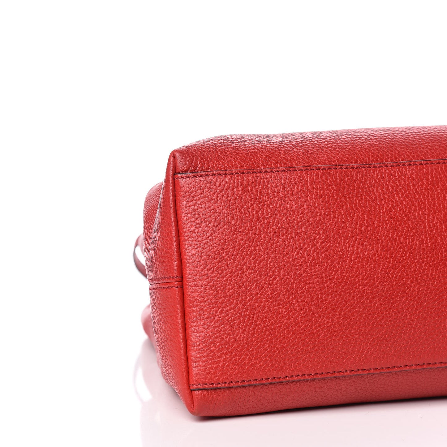 Cellarius Calfskin Medium Soho Chain Shoulder Bag Vibrant Red