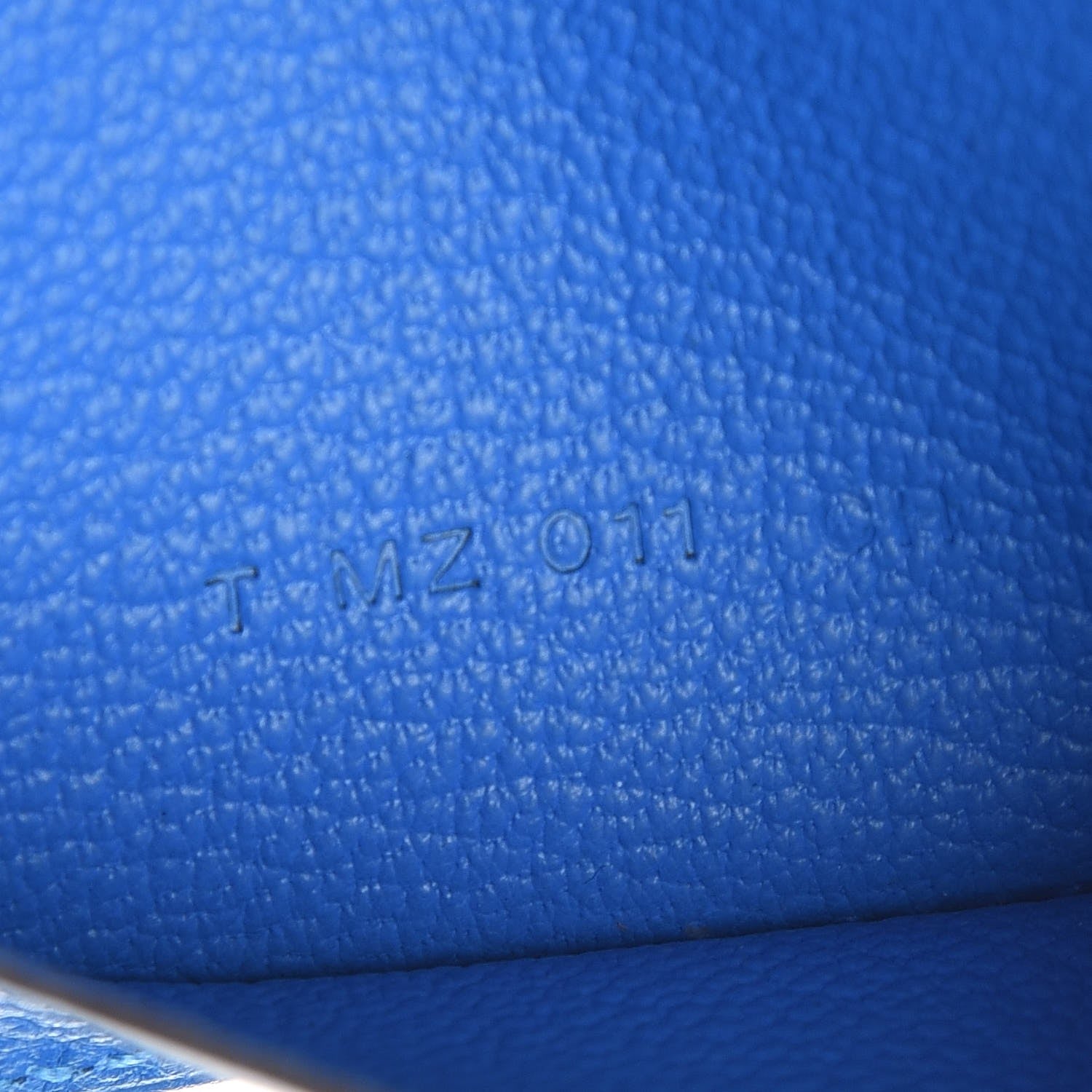 Hermes Evercolor MC2 Magellan Passport Holder Bleu Hydra 7 of 8