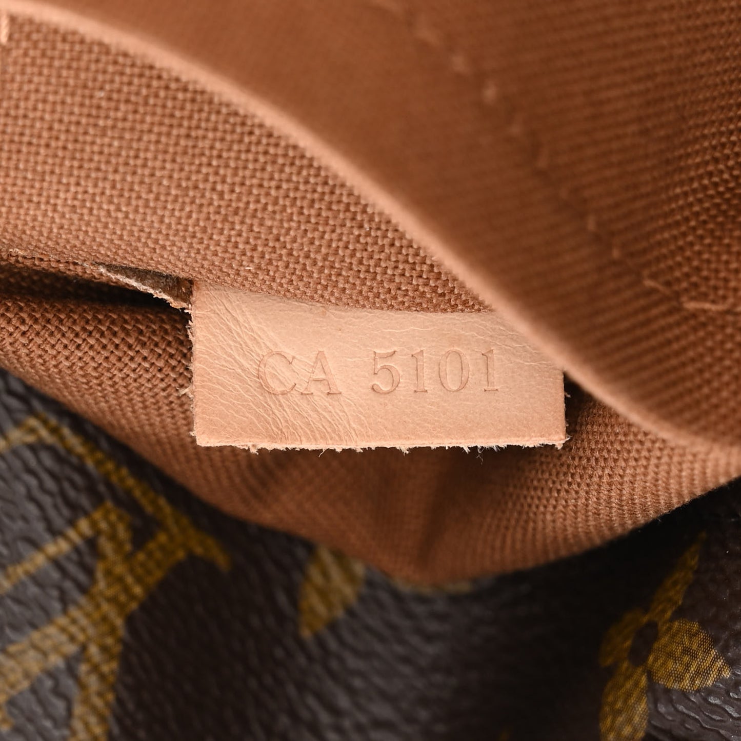 Monogram Sully PM