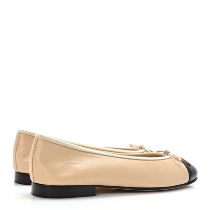 Chanel Lambskin Cap Toe CC Ballerina Flats 39.5 Beige Black 4 of 8