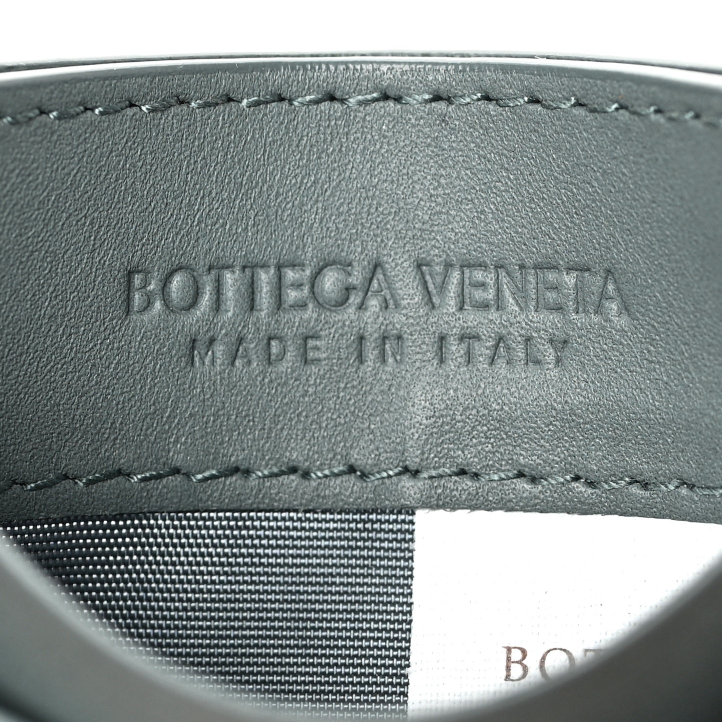 Calfskin Intrecciato Credit Card Case Aloe