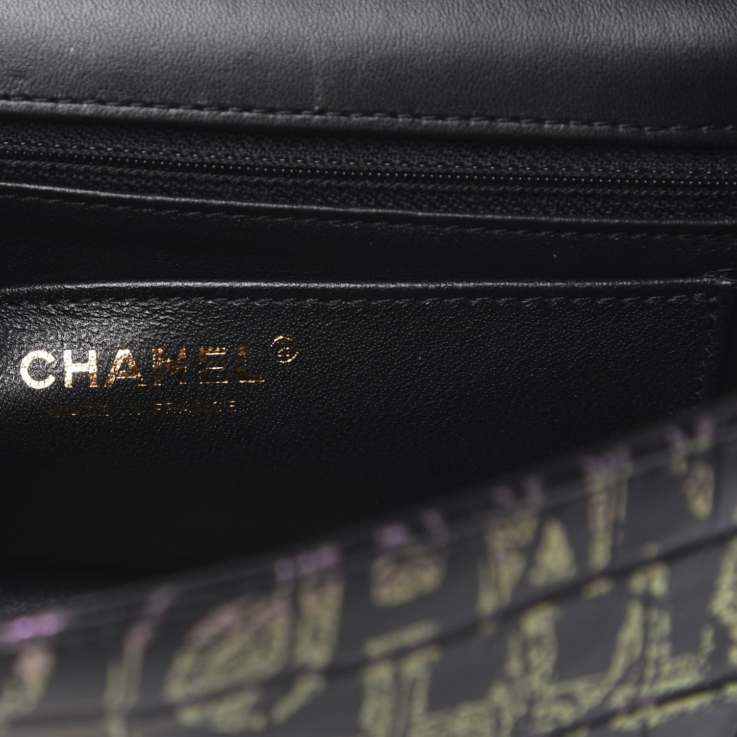 Calfskin Crocodile Embossed Graffiti 2.55 Mini Cocodile Reissue Flap Black Pink