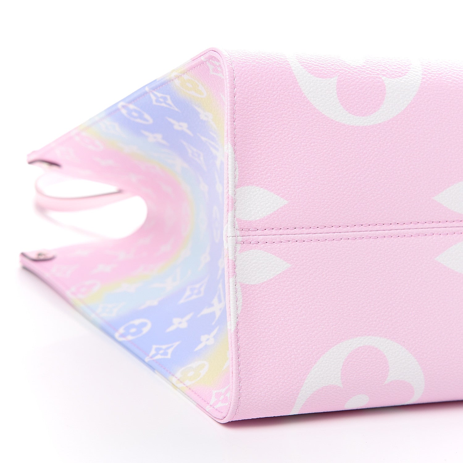 Louis Vuitton Monogram Escale Onthego GM Pastel 9 of 11