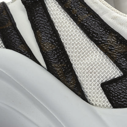 Louis Vuitton Patent Monogram LV Archlight Sneakers 38 White 12 of 14