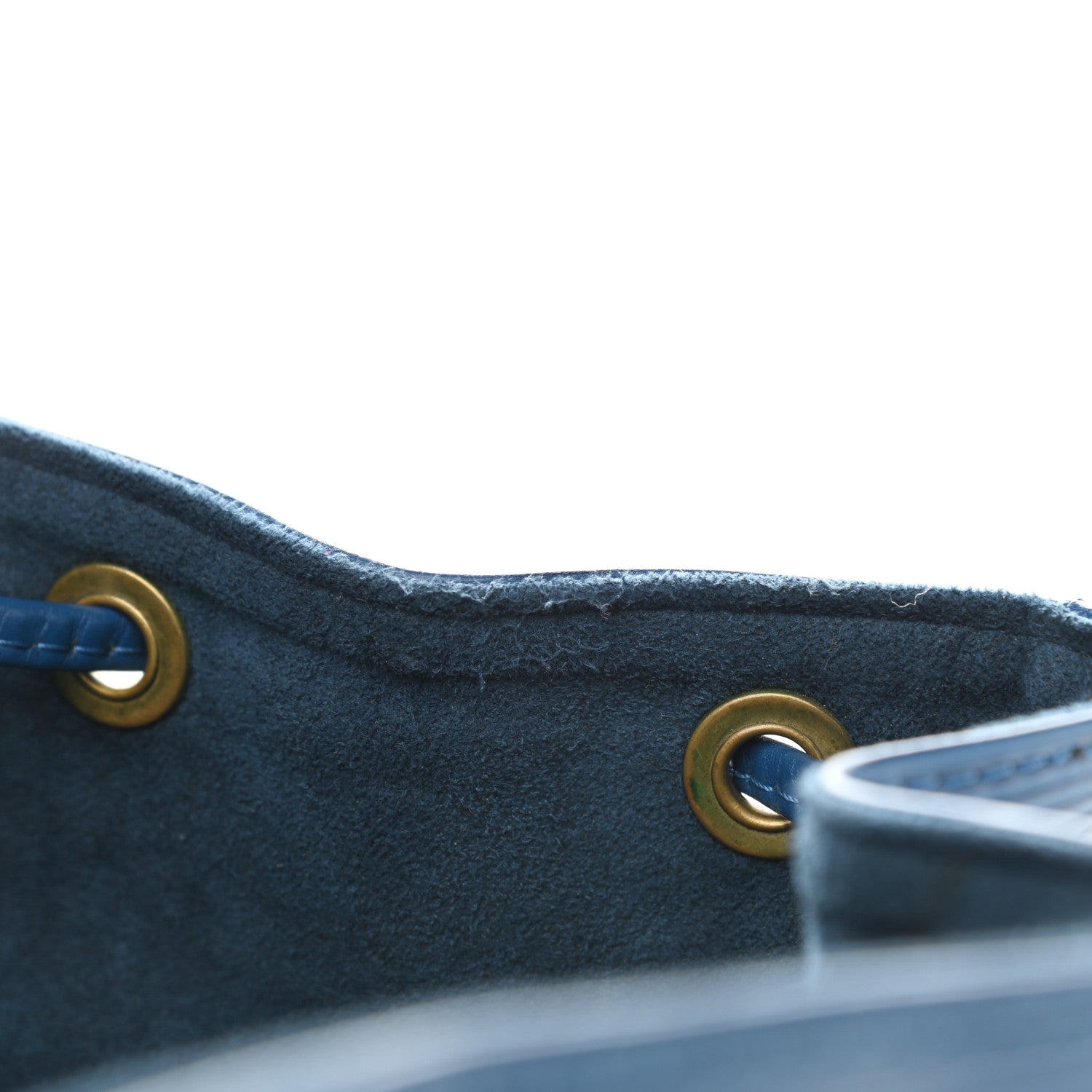 Louis Vuitton Epi Noe Toledo 9 of 9