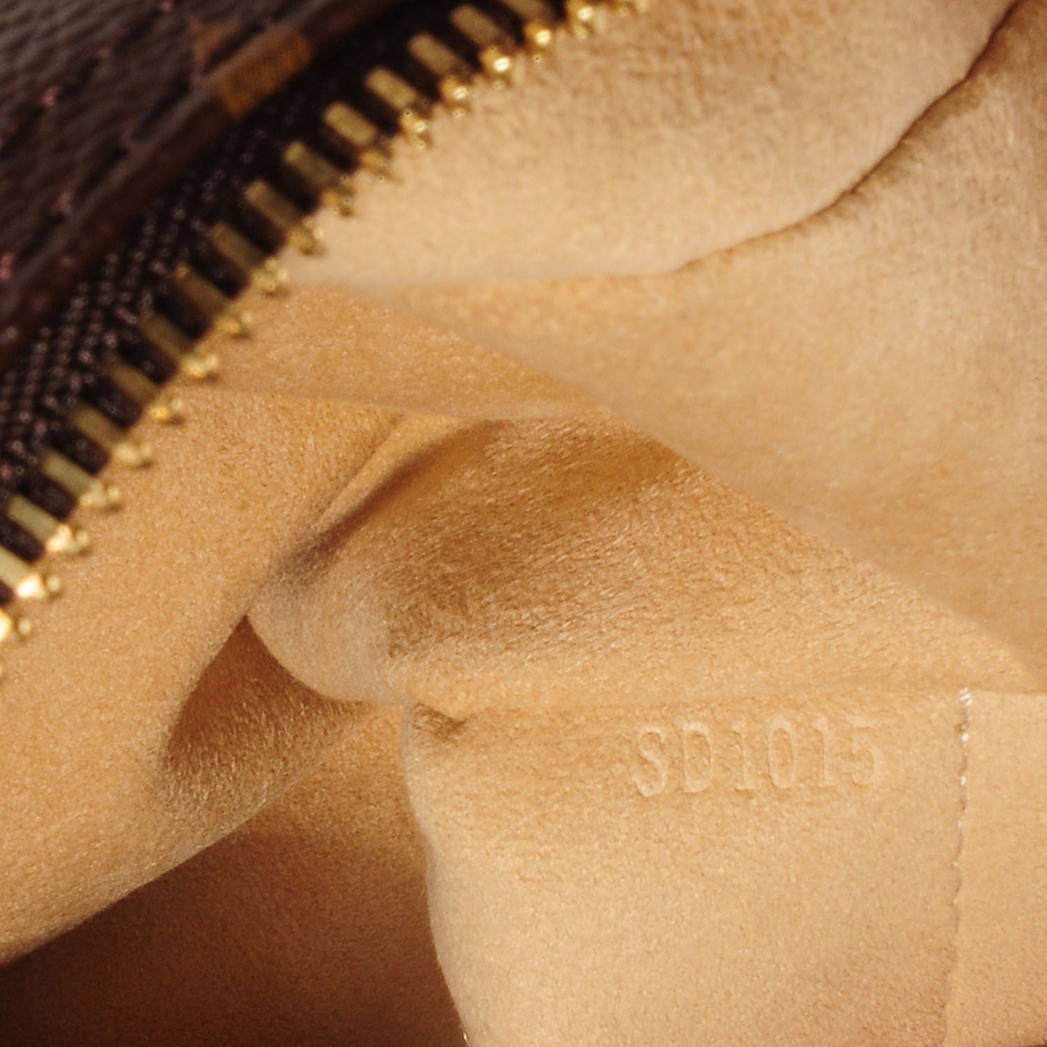 Louis Vuitton Monogram Manhattan PM 7 of 7
