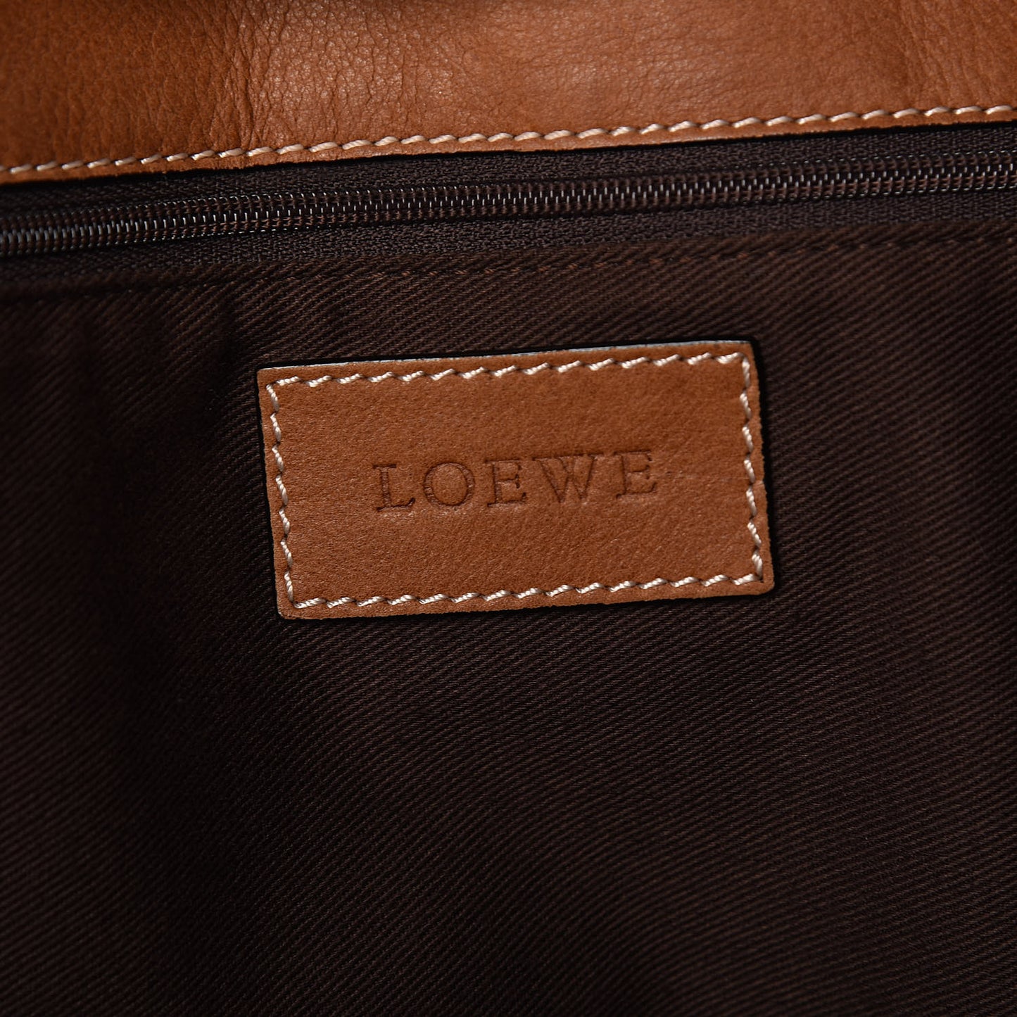 Nappa Chain Logo Shopper Tote Tan