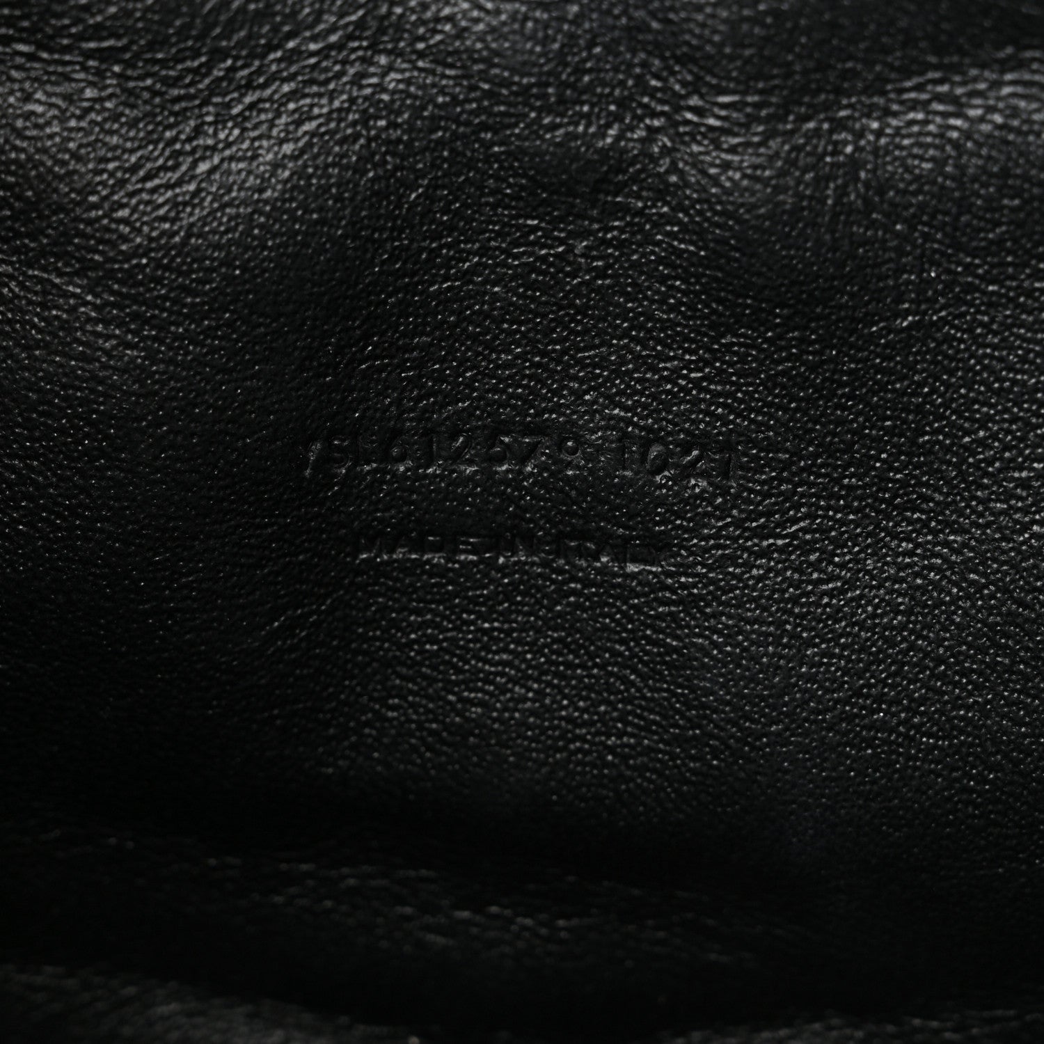 Saint Laurent Grain De Poudre Matelasse Monogram Mini Lou Camera Bag Blanc Vintage 7 of 10