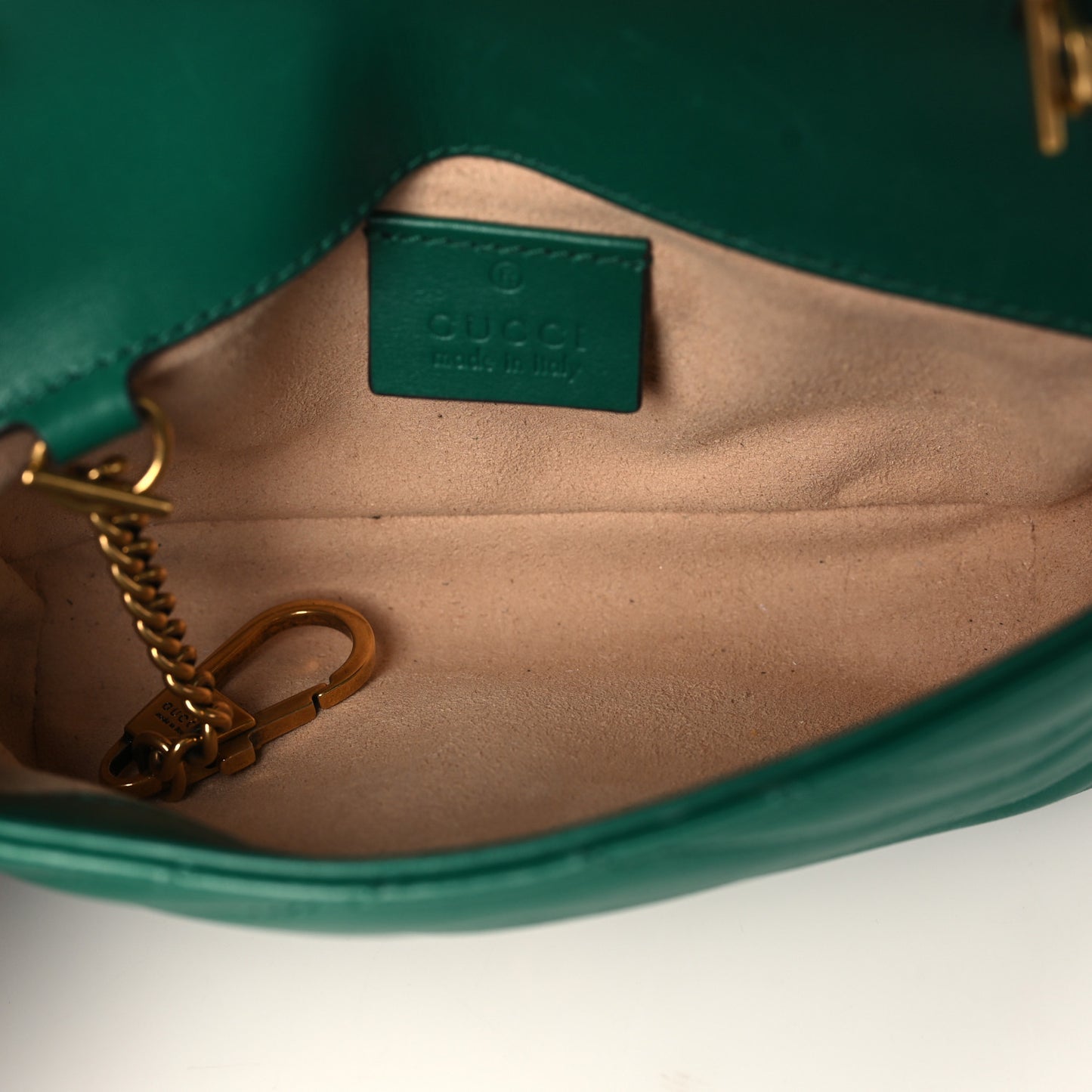 Calfskin Matelasse Super Mini GG Marmont Shoulder Bag Emerald Green