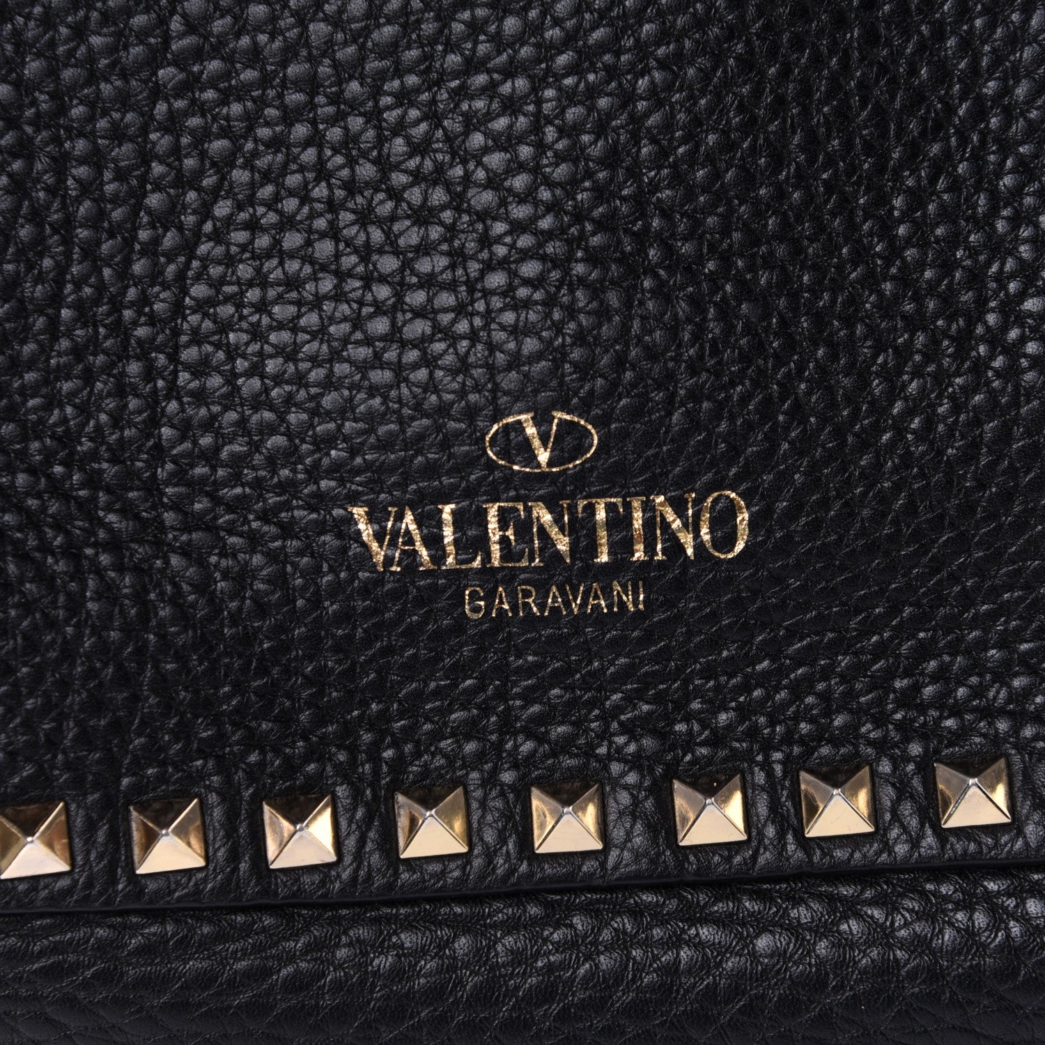 Valentino Garavani Pebbled Calfskin Medium Rockstud Tote Black 14 of 20
