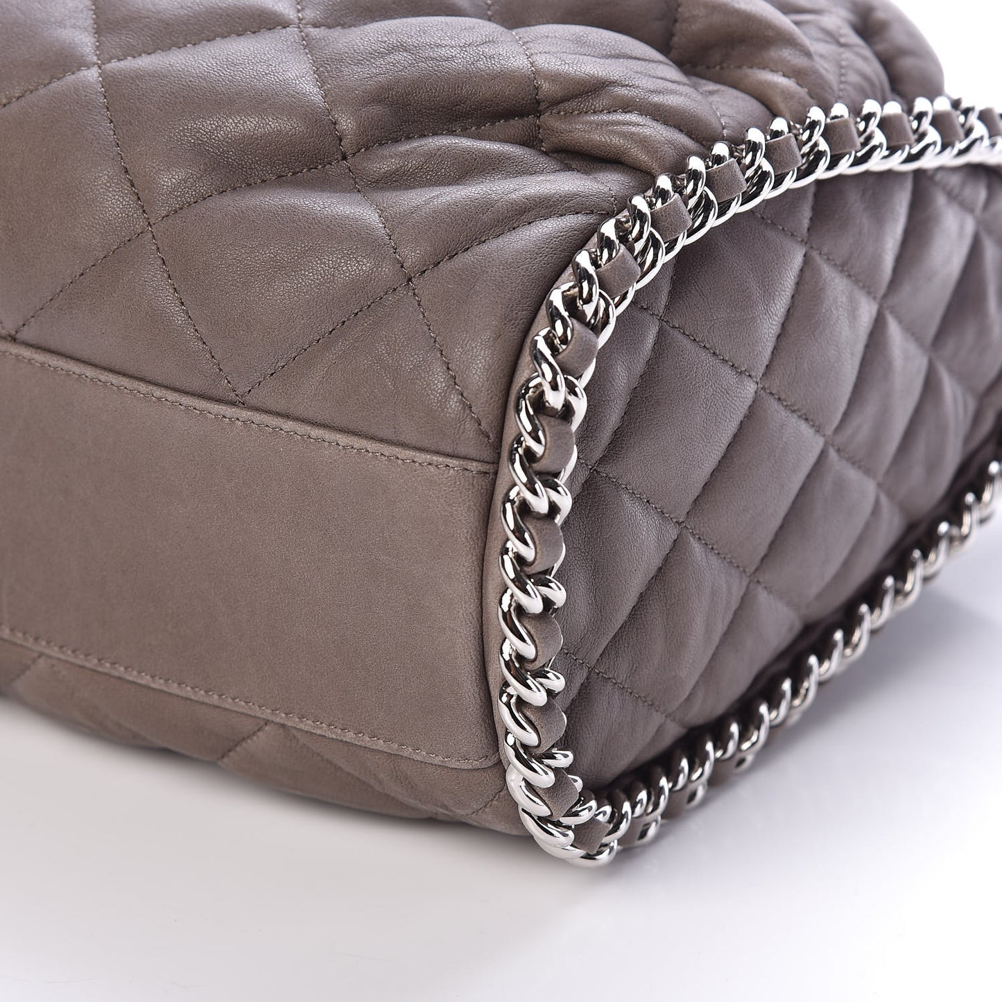 Washed Lambskin Chain Around Hobo Grey