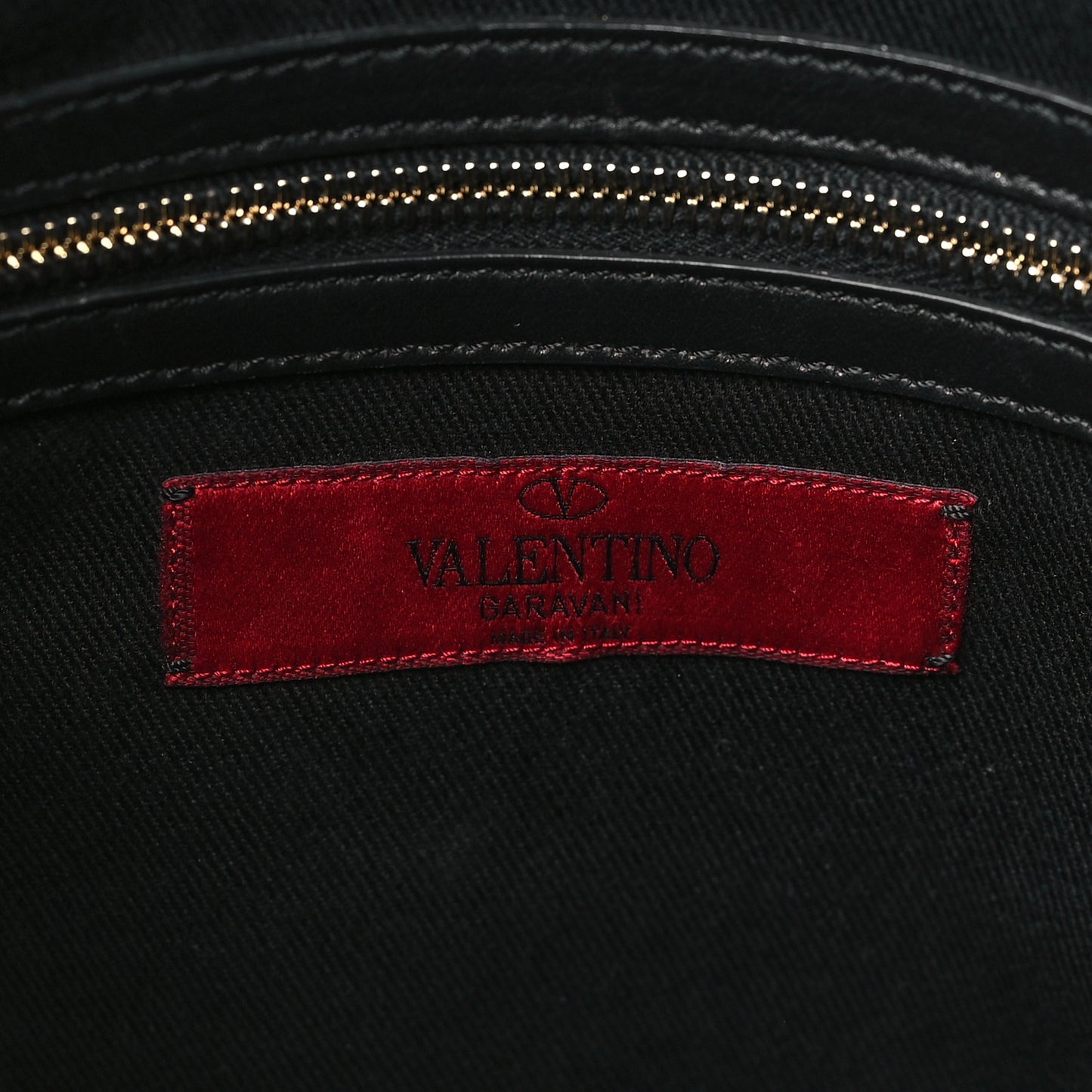 Vitello Small Rockstud Hobo Black