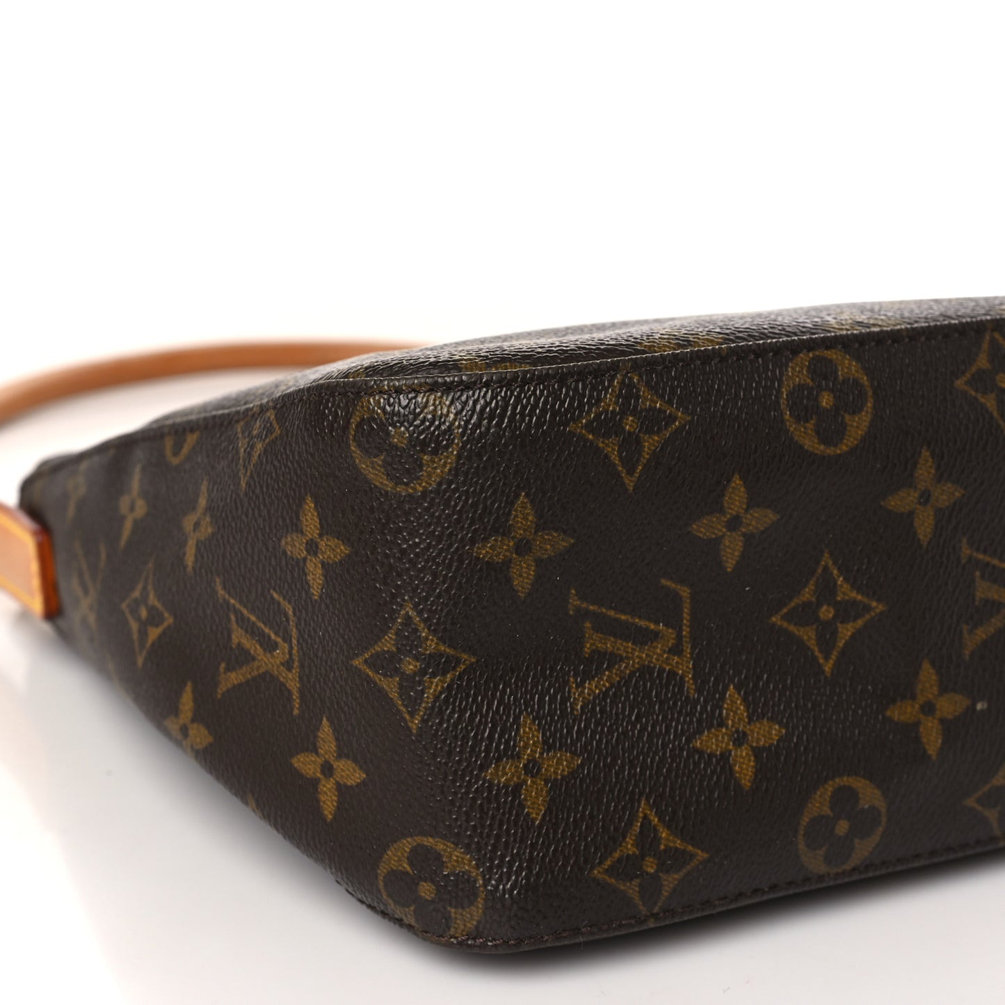 Monogram Looping MM