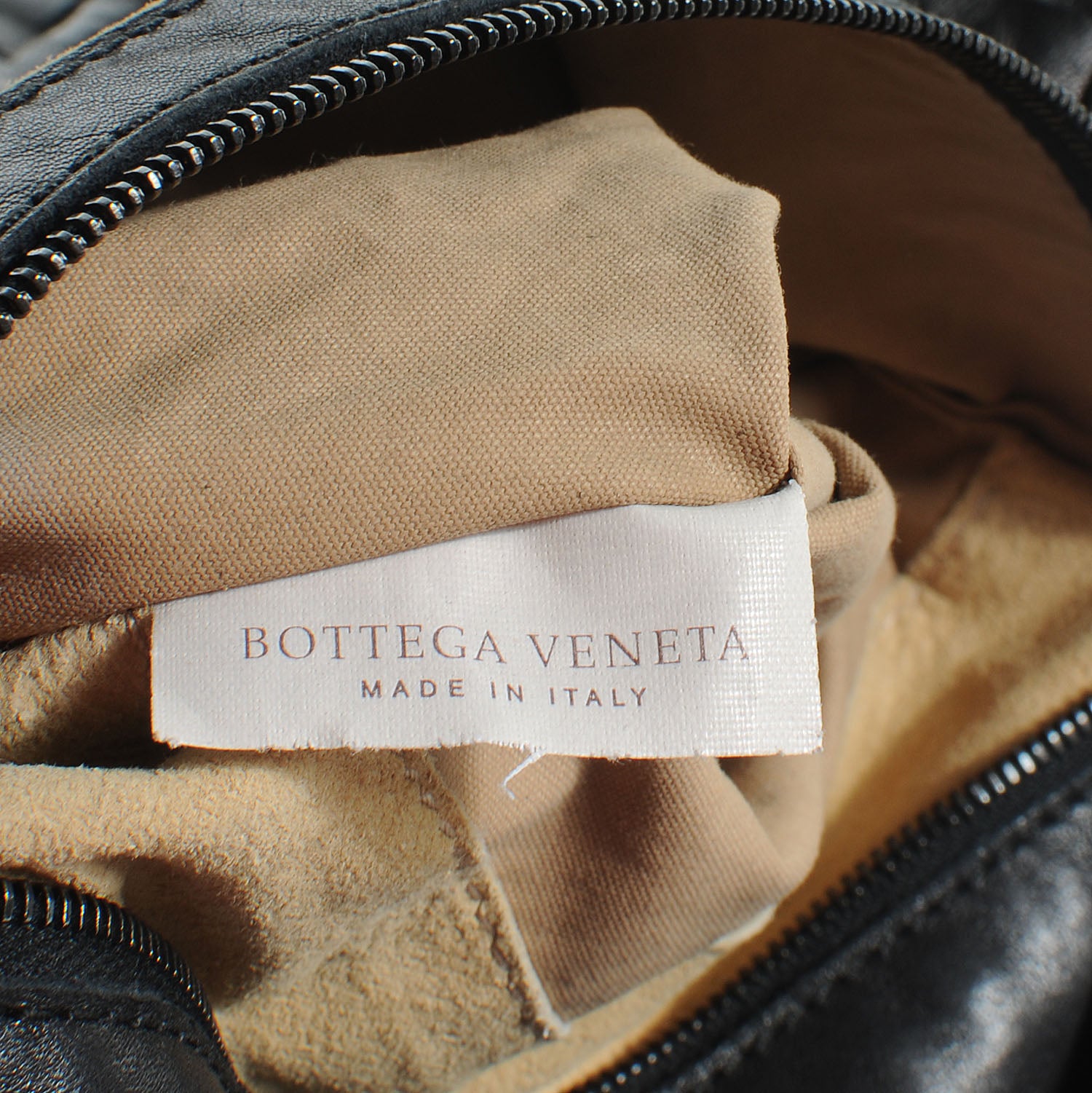 Bottega Veneta Intrecciato Nappa Campana Nero Black 8 of 8