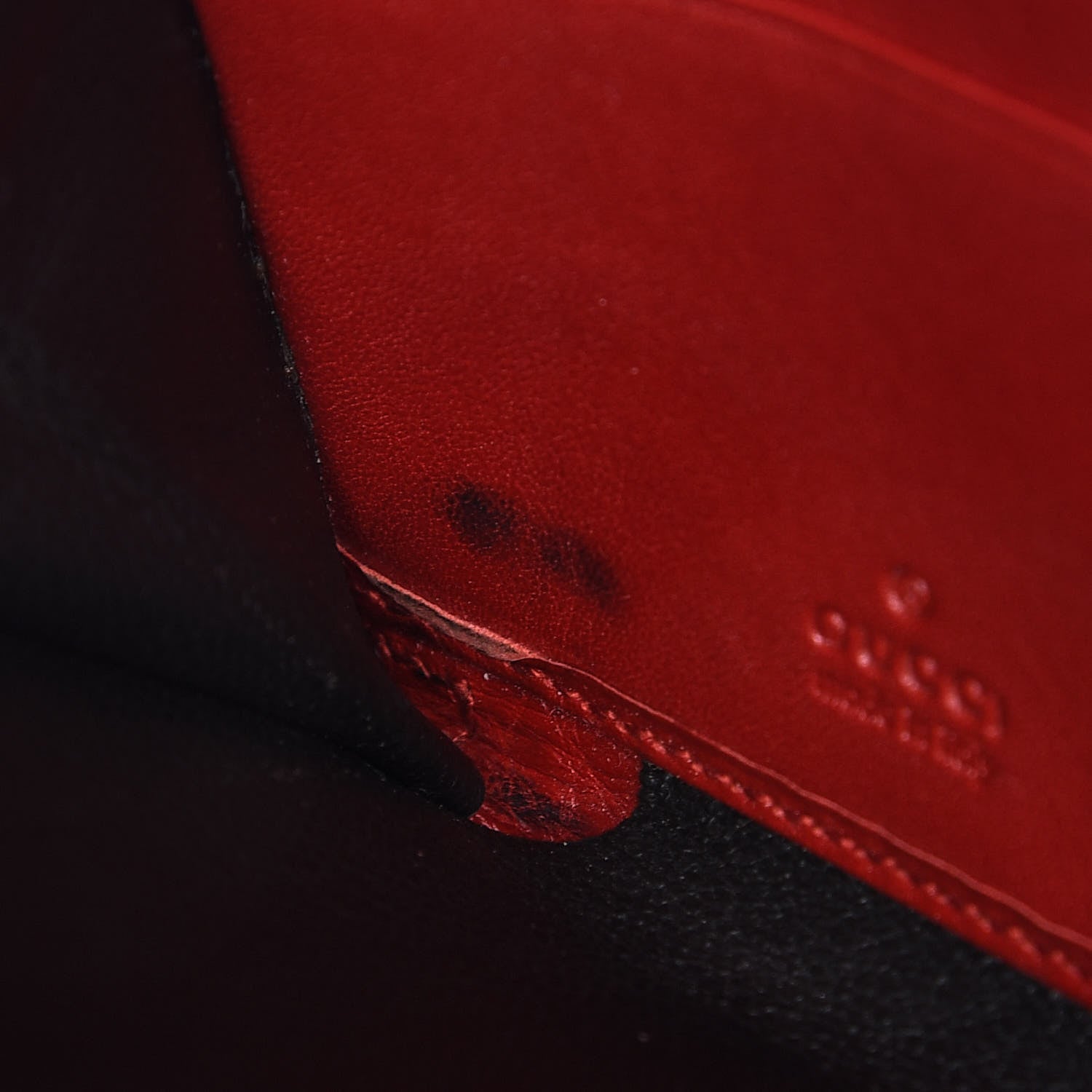 Gucci Microguccissima Heart Zip Around Wallet Red 9 of 12