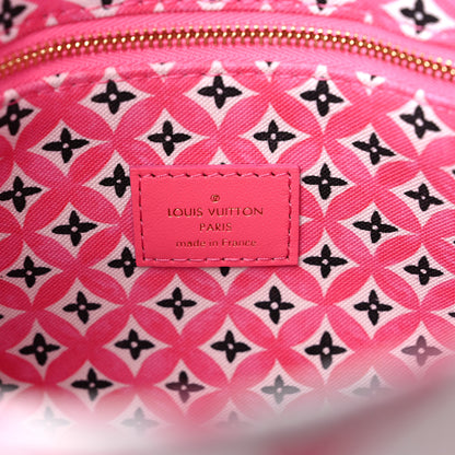 Louis Vuitton Monogram Giant By The Pool 2.0 Onthego PM Pink 6 of 8