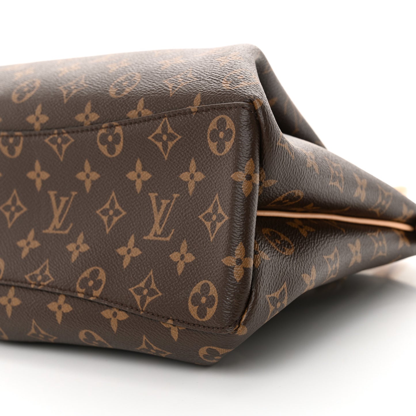Monogram Rivoli MM