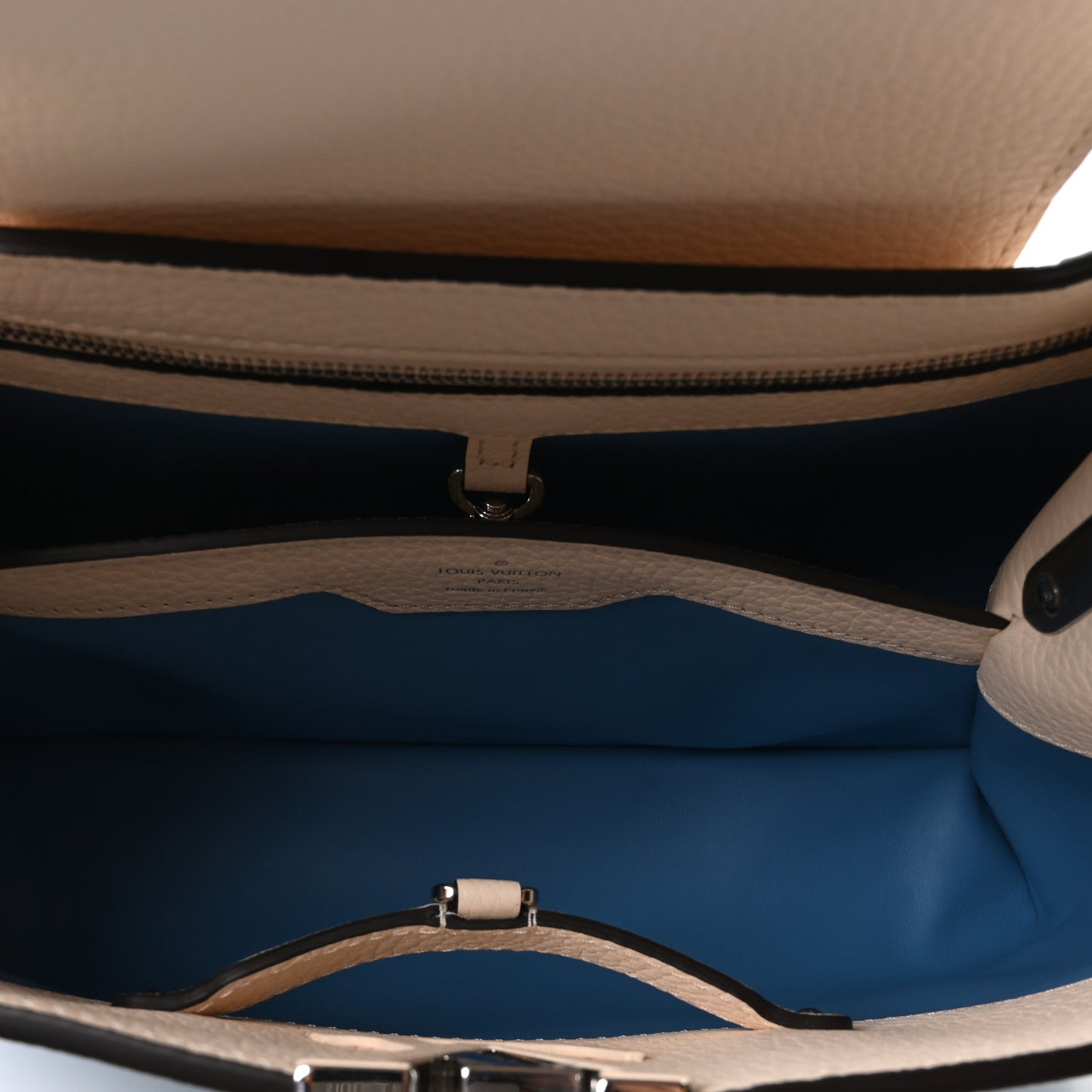 Taurillon Capucines MM Gradient Blue