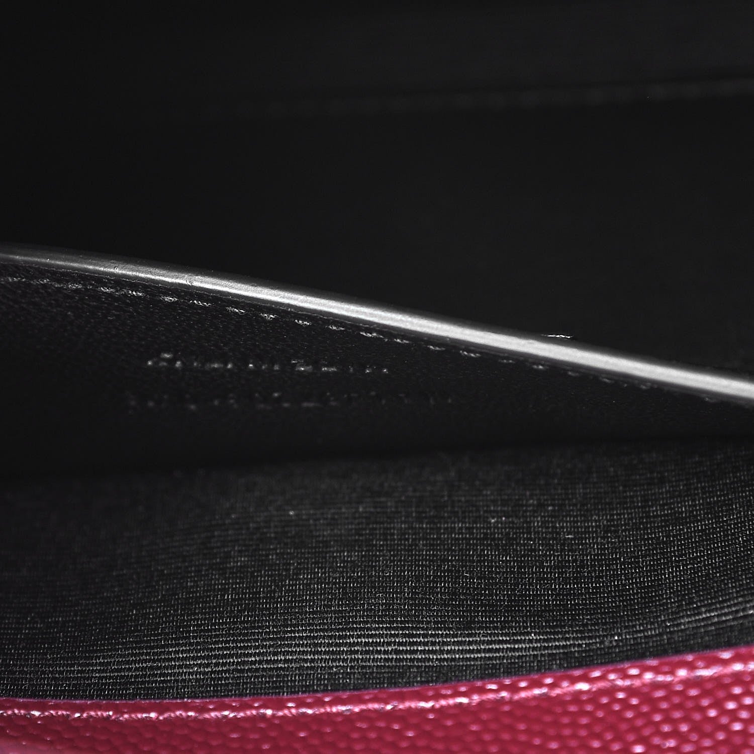 Saint Laurent Grain De Poudre Textured Mixed Matelasse Medium Triquilt Monogram Satchel Rouge Legion 8 of 8