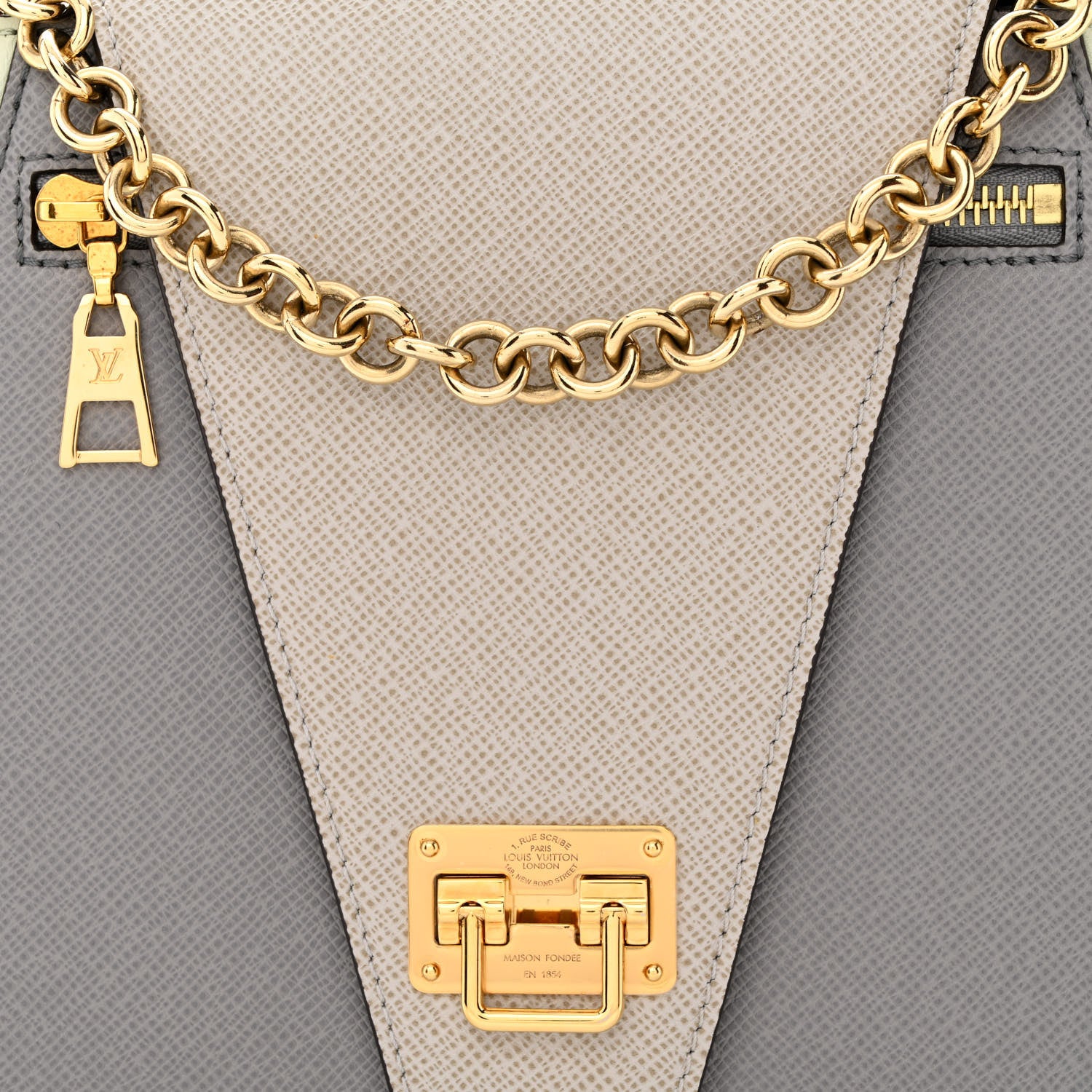 Louis Vuitton Taiga Trapeze Gray Pistachio Green 8 of 14