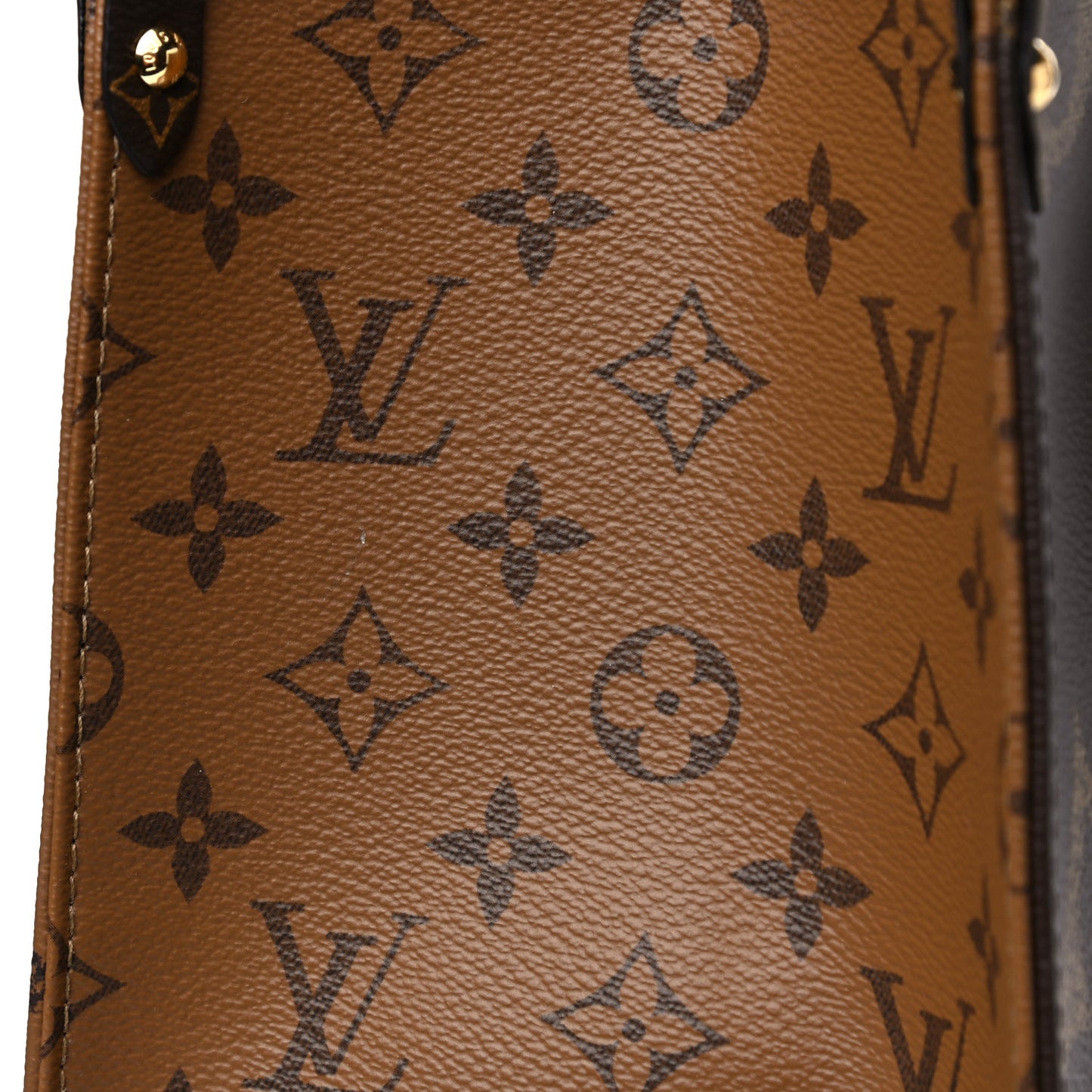 Reverse Monogram Giant Onthego MM