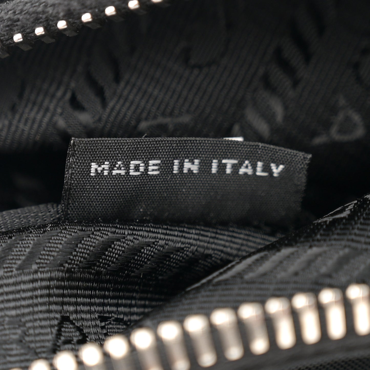 Nylon Re-Edition 2005 Shoulder Bag Black