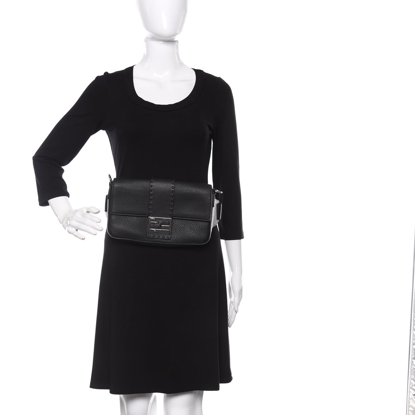 Cuoio Romano Selleria Belt Baguette Bag Black