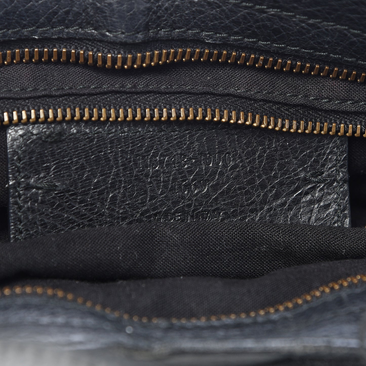 Agneau Classic Hardware City Black