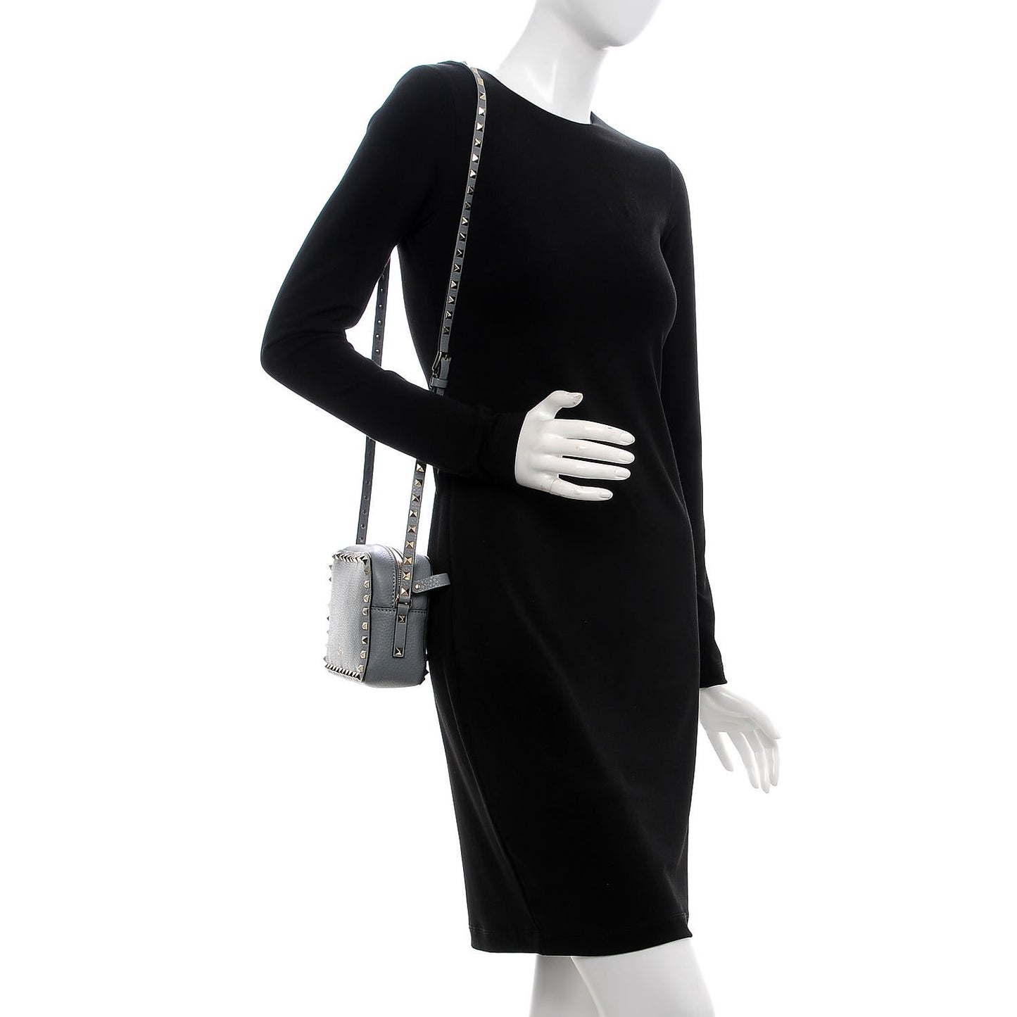 Pebbled Calfskin Rockstud Camera Crossbody Bag Light Stone