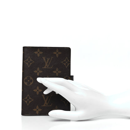 Louis Vuitton Monogram Small Ring Agenda Cover 2 of 6