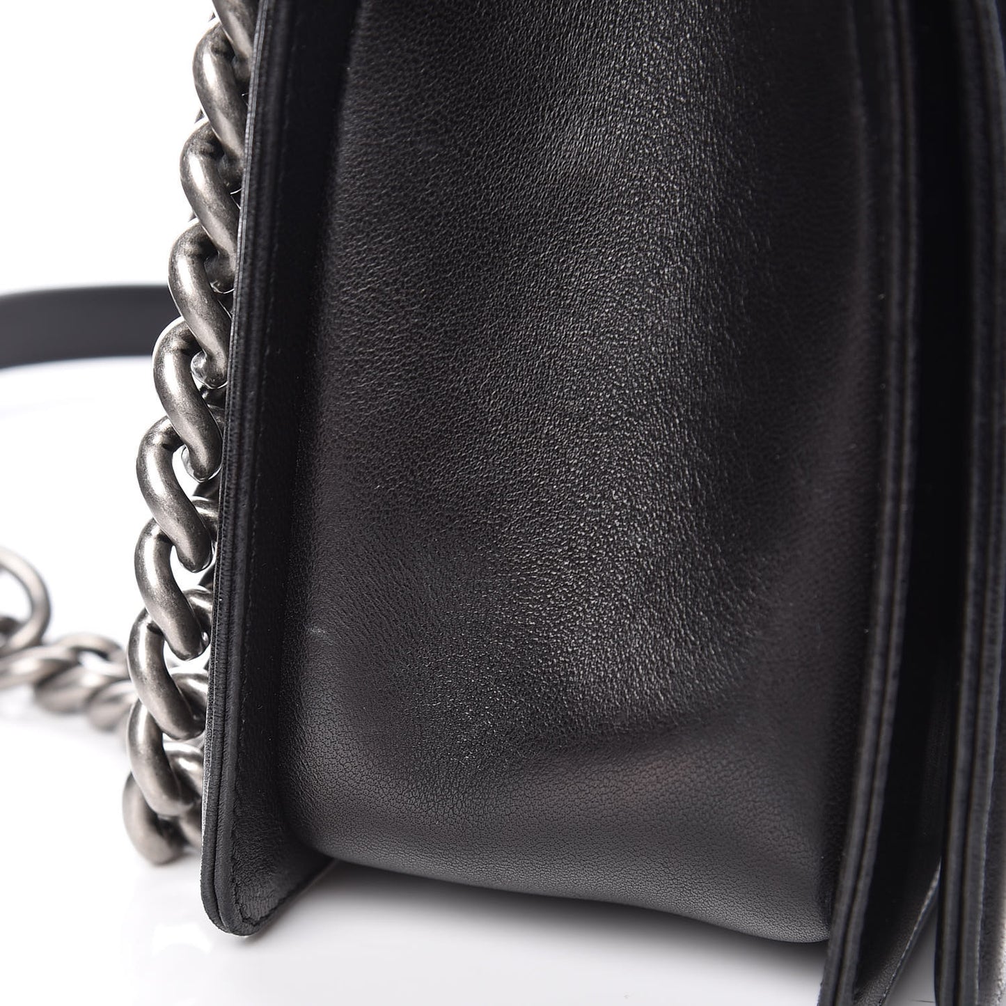 Lambskin Quilted Medium Boy Flap Black
