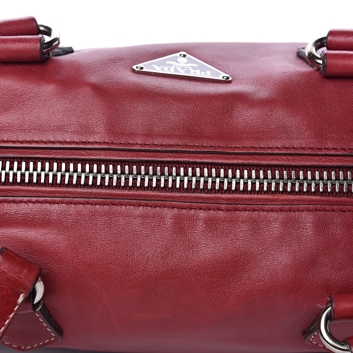 Vitello Heavy Side Pocket Shoulder Bag Cherry