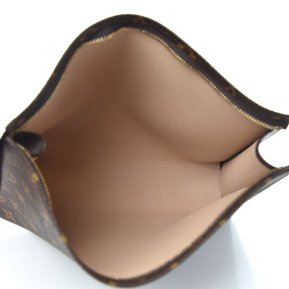 Louis Vuitton Monogram Toiletry Pouch 26 5 of 10