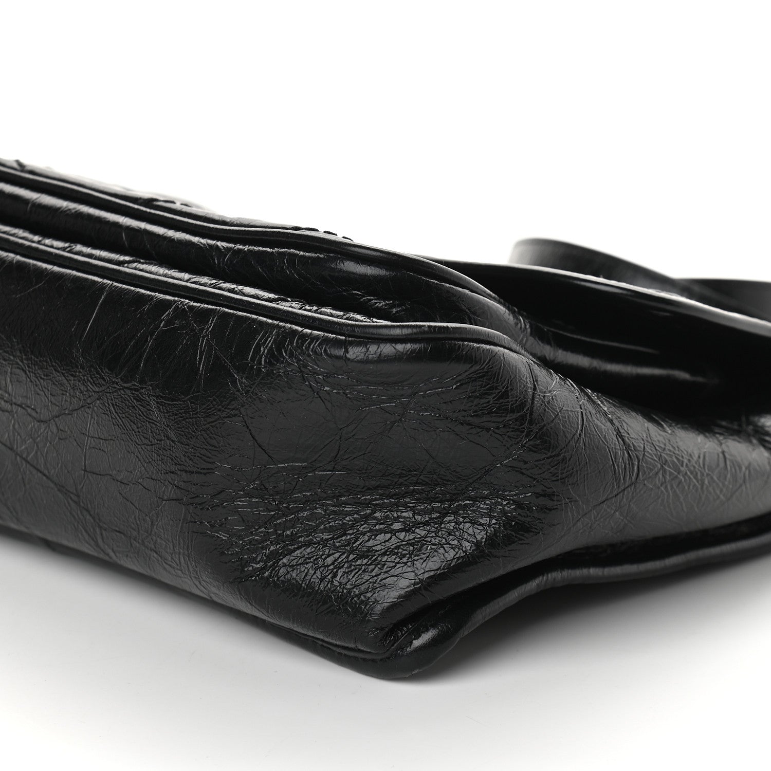 Saint Laurent Crinkled Calfskin Matelasse Monogram Medium Niki Chain Satchel Black 9 of 9