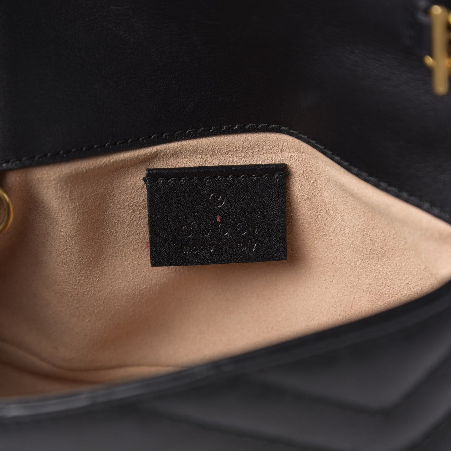 Calfskin Matelasse Super Mini GG Marmont Shoulder Bag Black