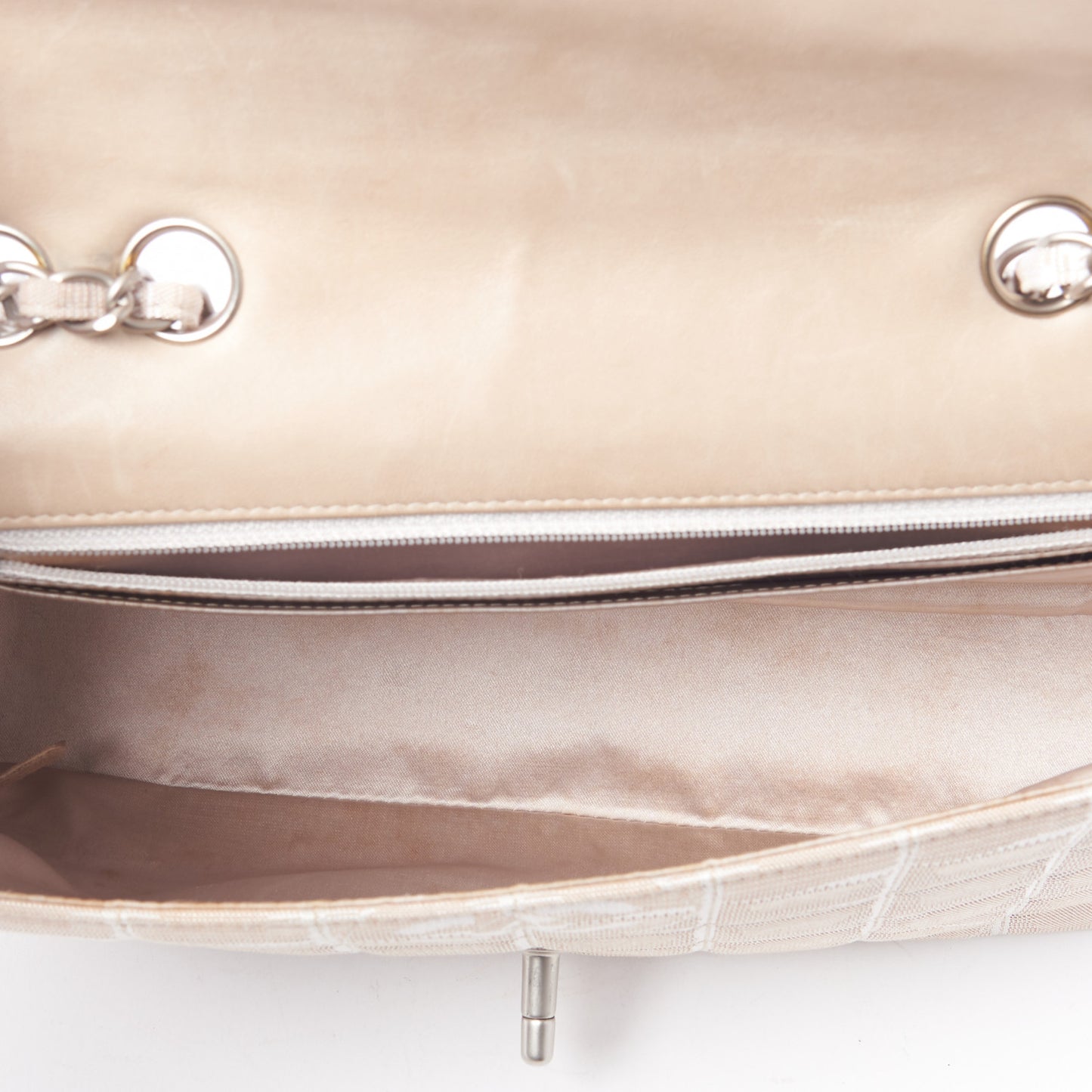 Nylon Medium Travel Flap Light Beige