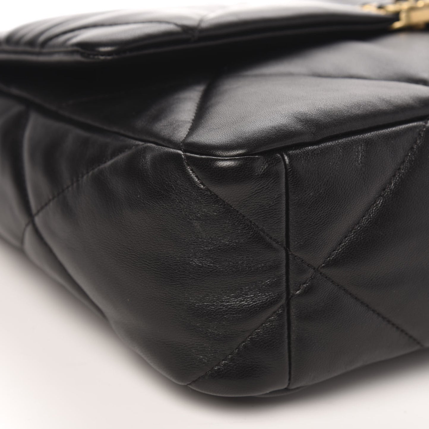 Lambskin Quilted Large 19 Flap Black