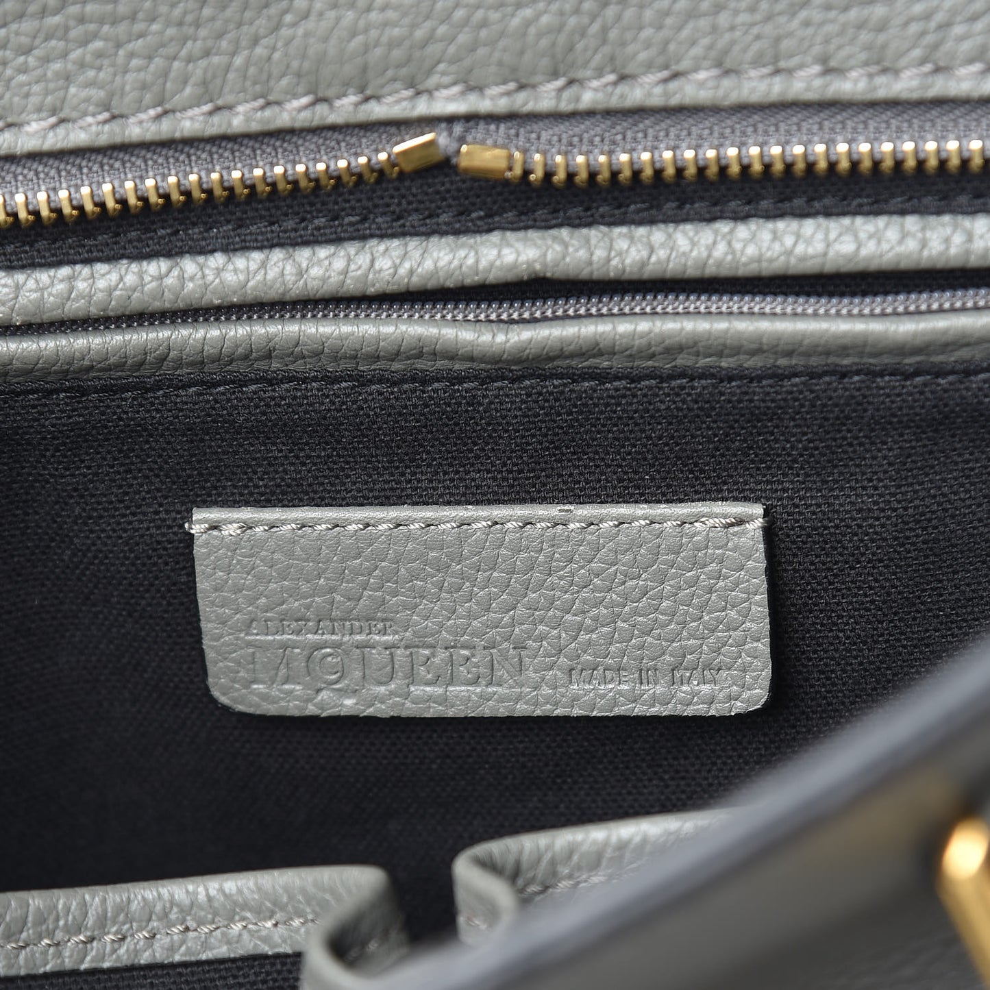 Pebbled Calfskin Small Skull Padlock Zip Around Tote Dark Grey