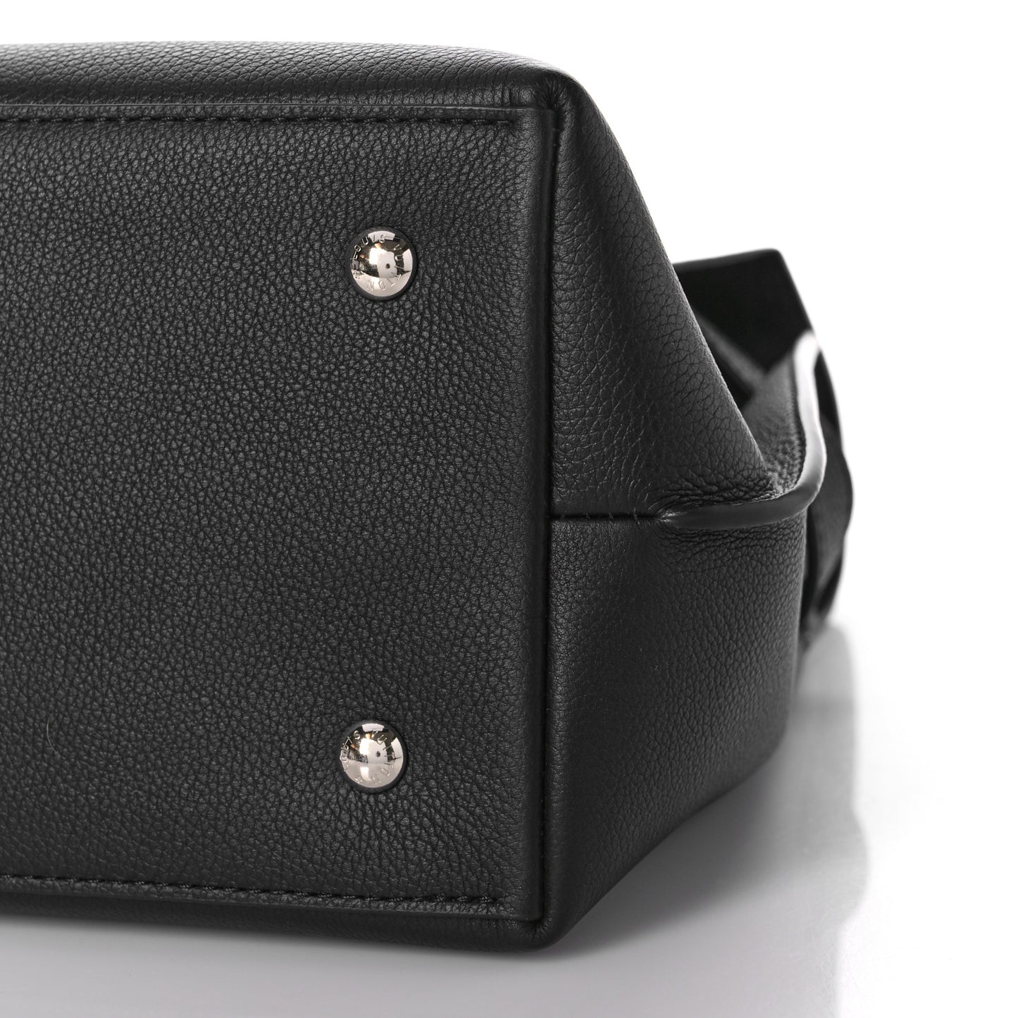 Soft Calfskin Lockme Ever MM Black