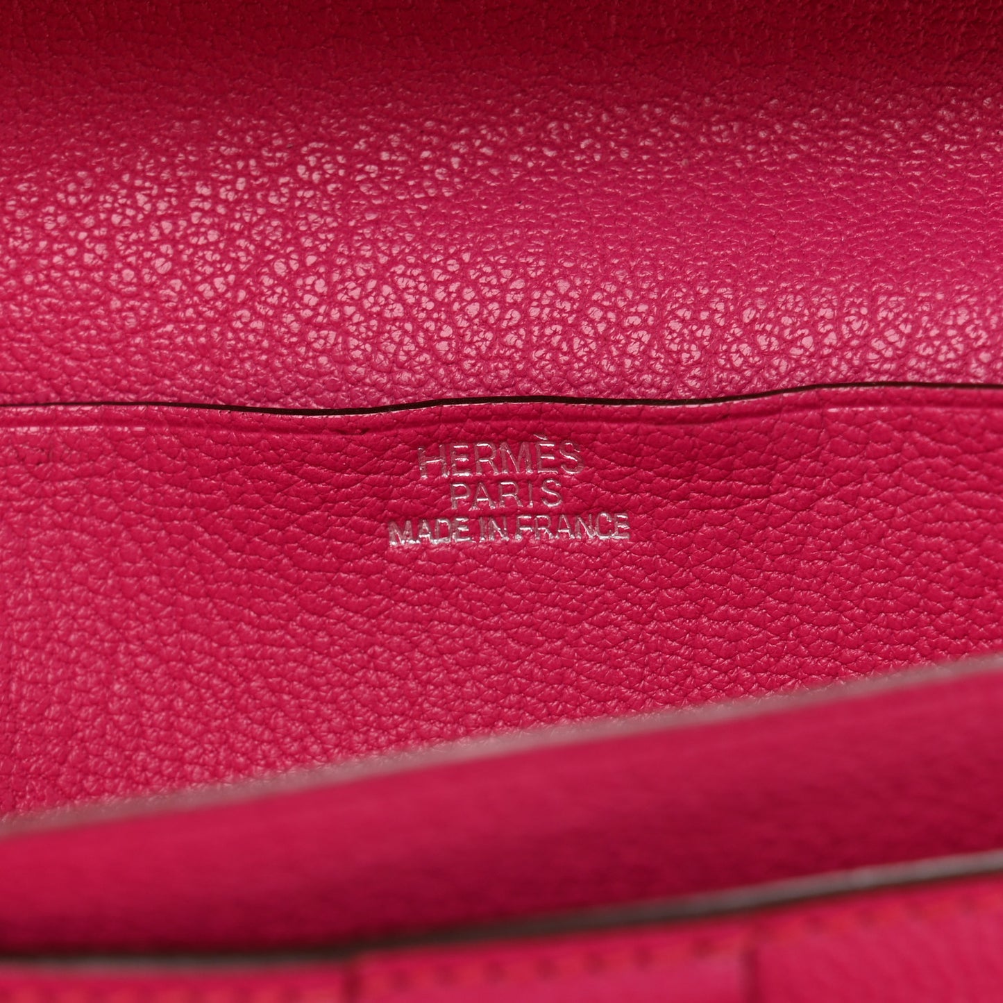 Chevre Mysore Tri-Fold Bearn Wallet Rose Shocking